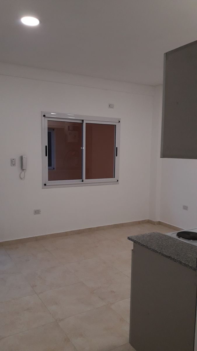 THIEGUI 1460 · Almirante Brown — foto 11
