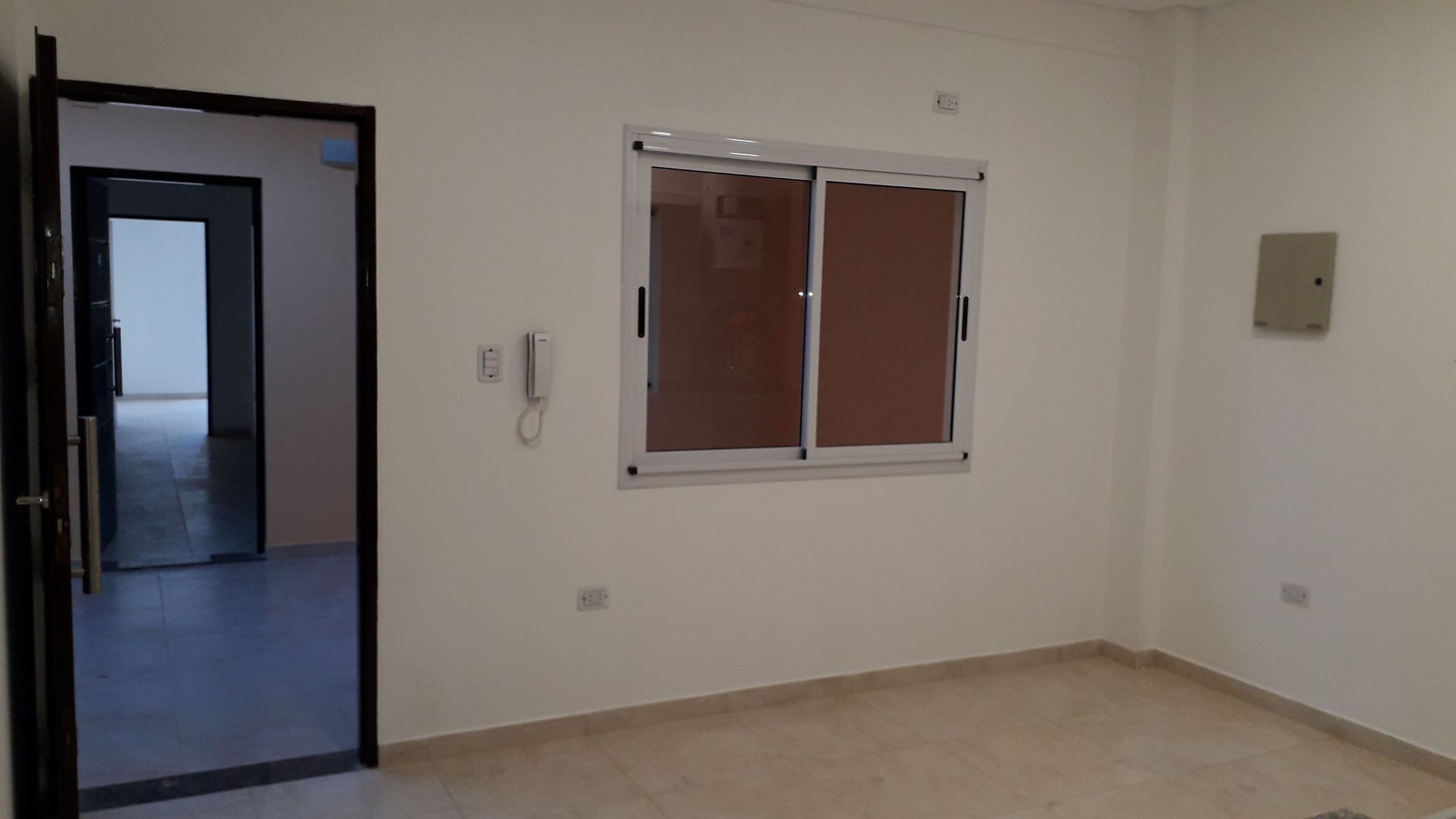 THIEGUI 1460 · Almirante Brown — foto 3