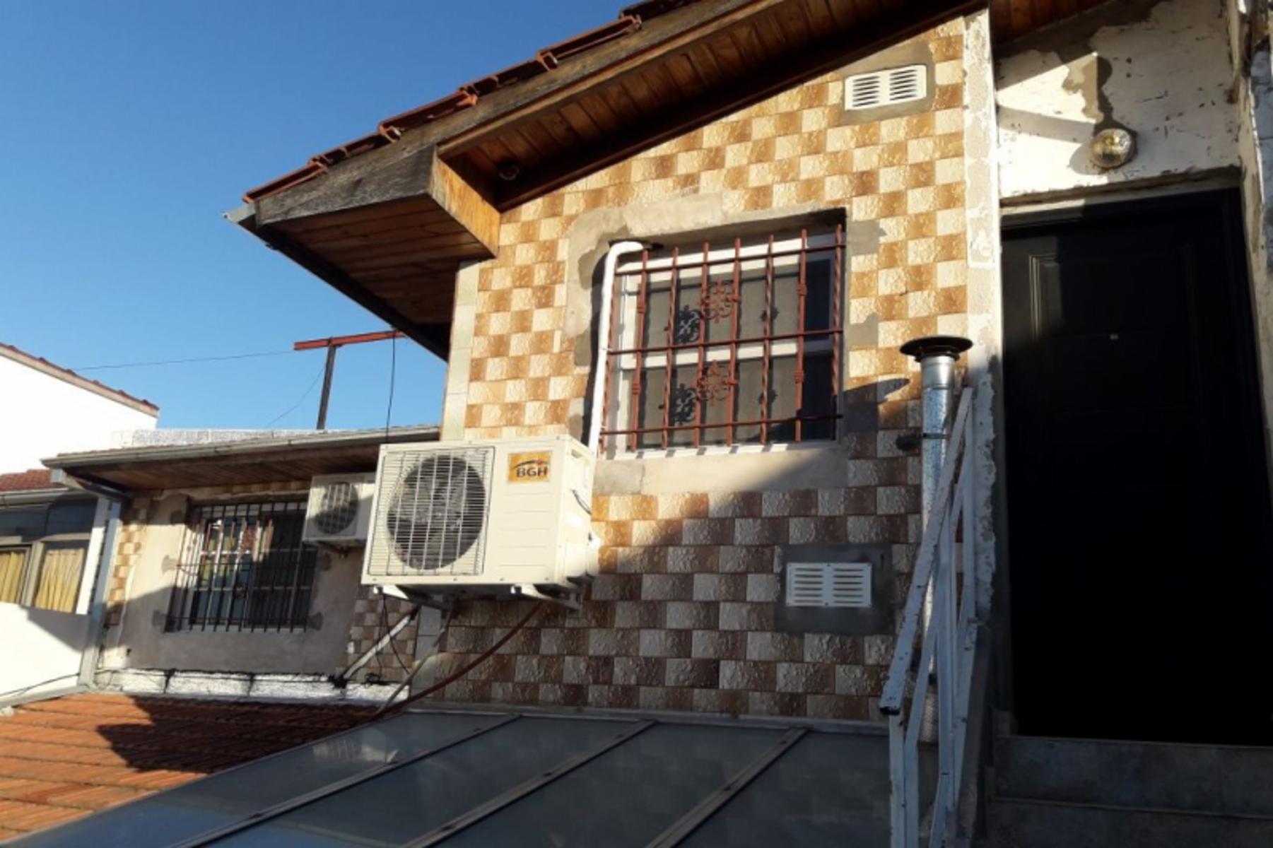 Agustin De Elia 200 · La Matanza — foto 9