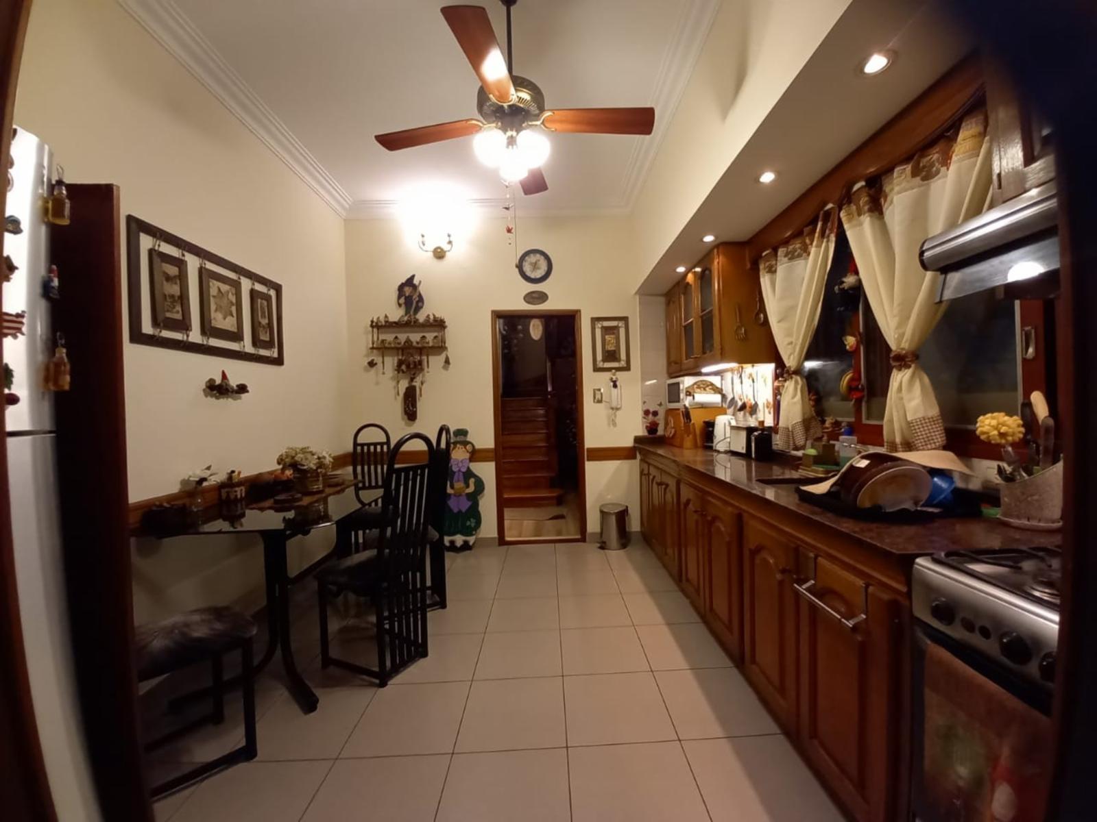 HUAURA 389 · Morón — foto 22
