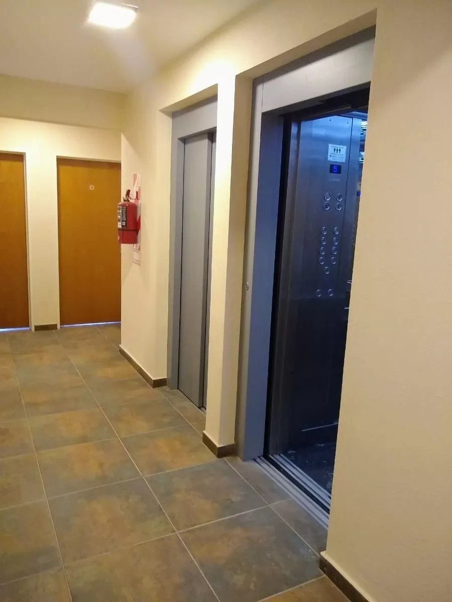 CARLOS PELLEGRINI 1300 · Morón — foto 7
