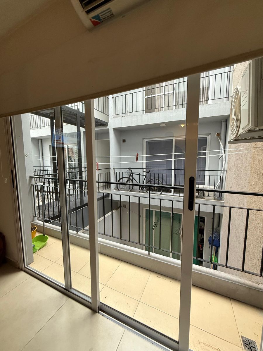 Bolivar 361 · Lomas De Zamora — foto 8