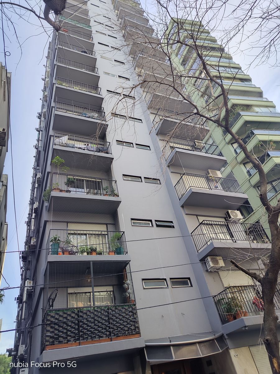 HERMOSO DPTO 2 AMBIENTES MUY LUMINOSO BAJAS EXPENSAS