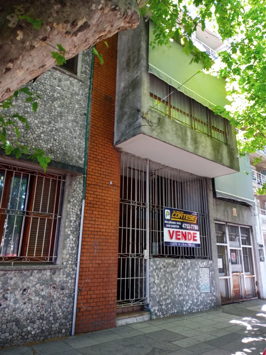 CASA EN DOS   PLANTAS