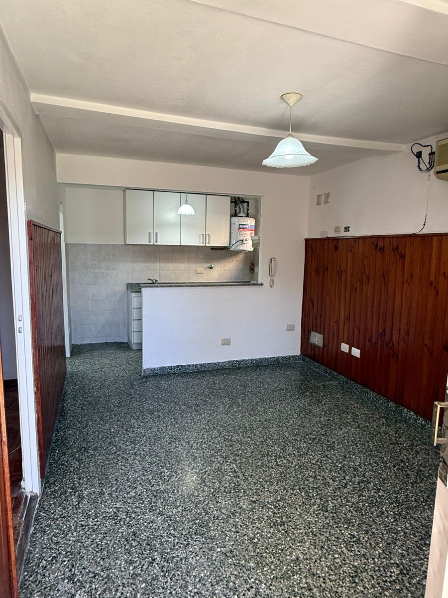 GRAL. IRIARTE 2133 · Lomas De Zamora — foto 7