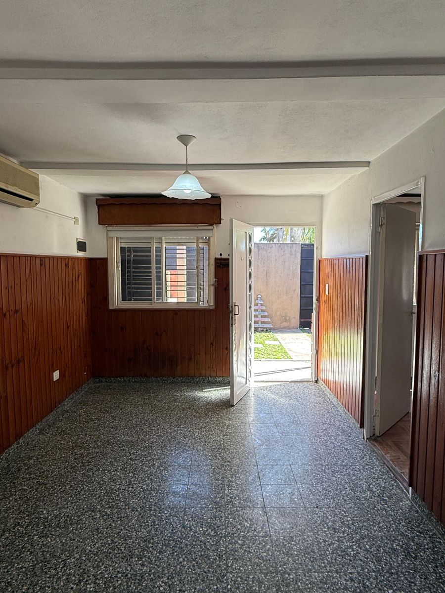GRAL. IRIARTE 2133 · Lomas De Zamora — foto 9