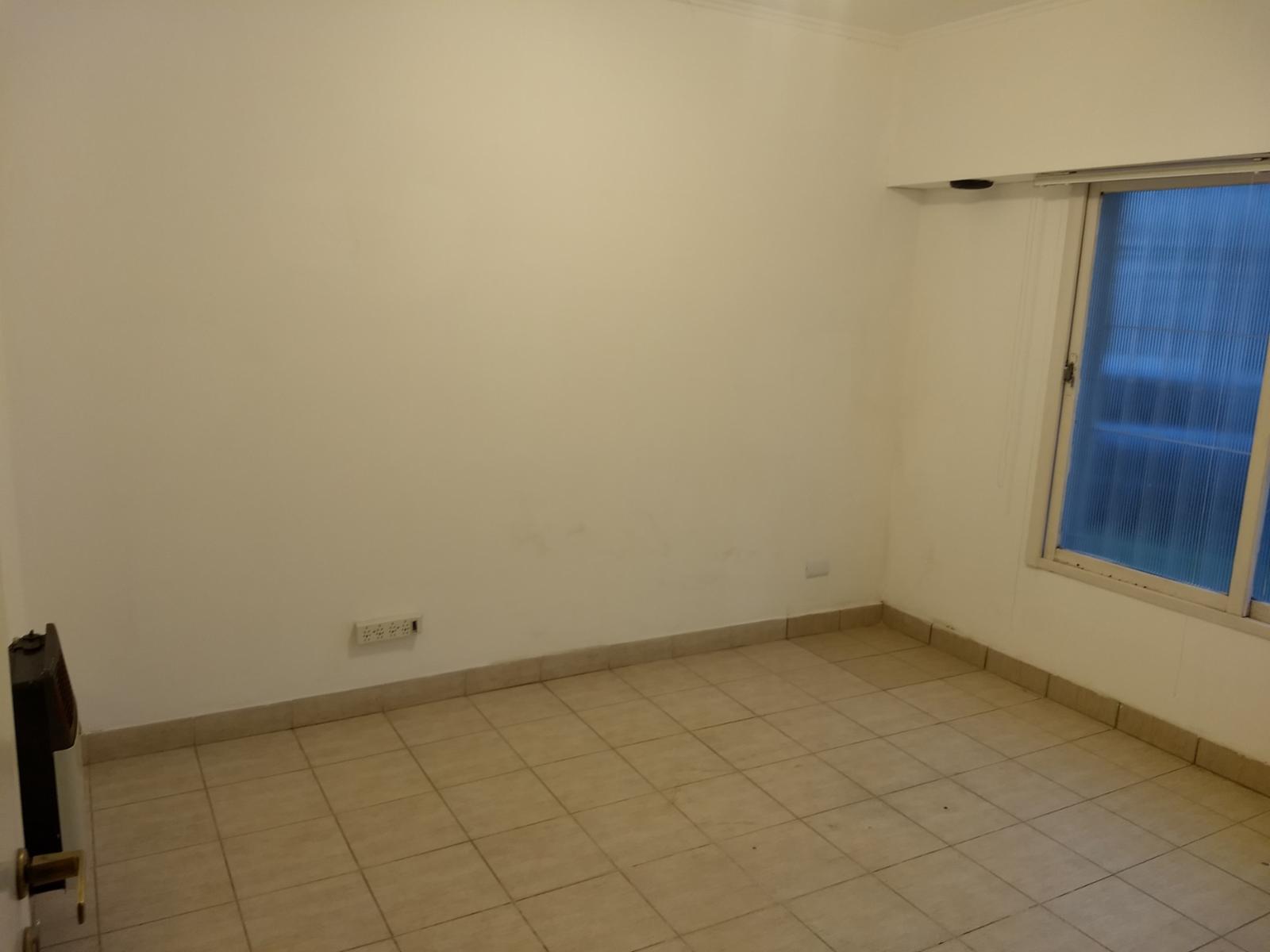Lavallol 903 · Morón — foto 18