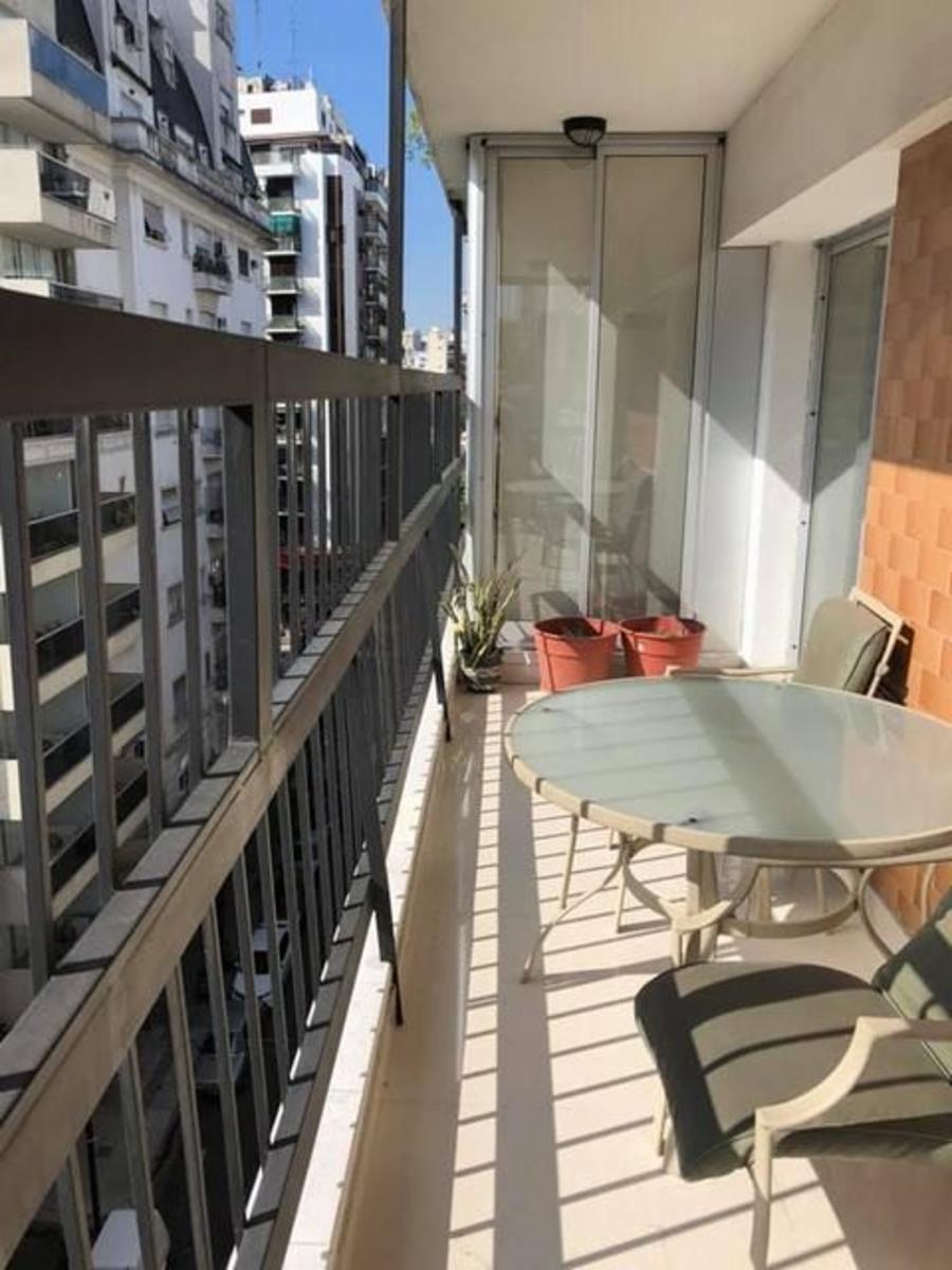 RECOLETA -Moderno y lujoso piso de 5 ambientes, con dependencia, cochera y baulera. Buena zona