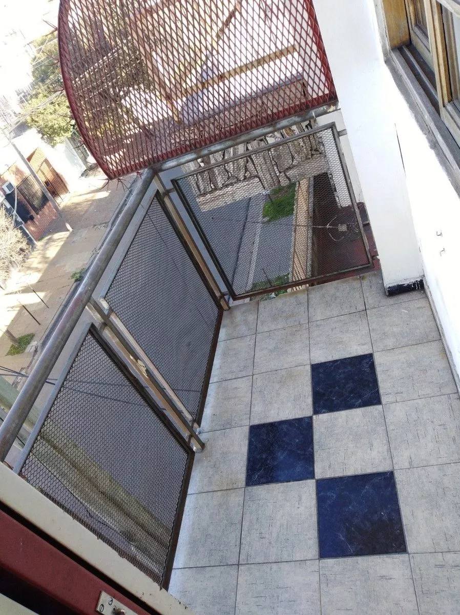 Bayre 900 · Morón — foto 3
