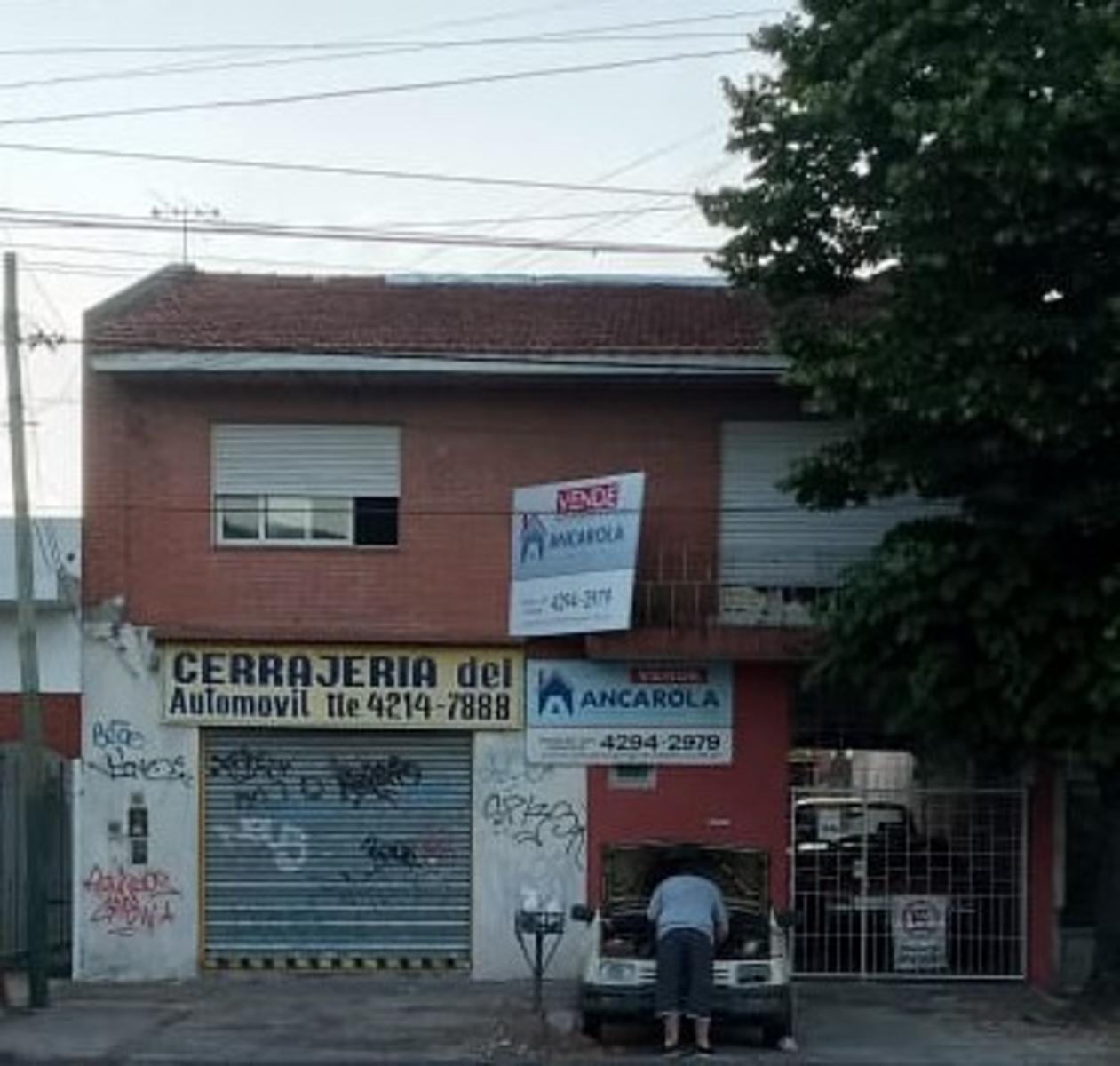 Avenida Espora 1304 · Almirante Brown — foto 5
