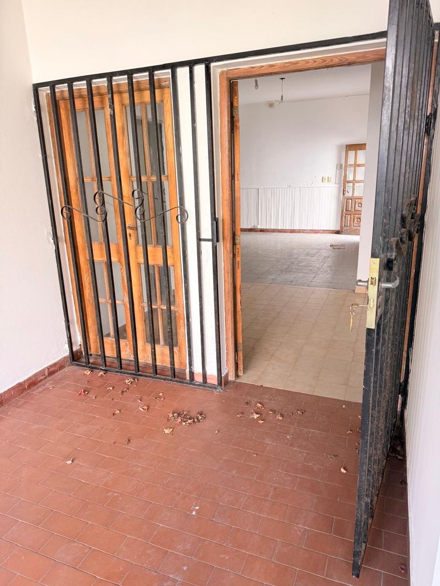 Uruguay 2983 · La Capital — foto 21