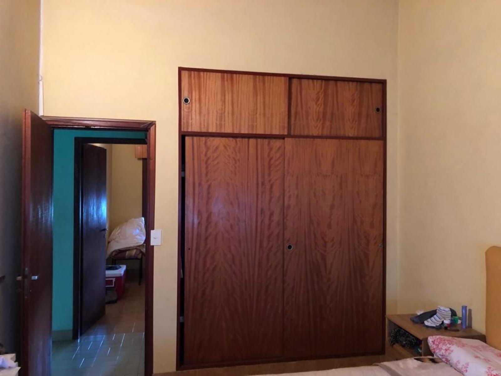 Victorino de la plaza 450 · Moreno — foto 4