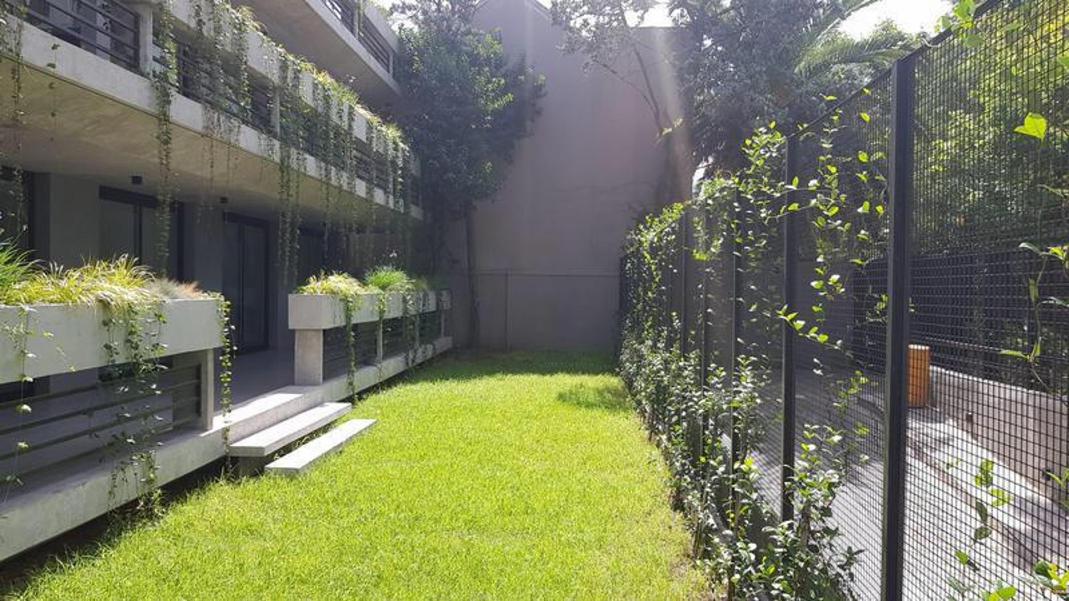 Victorino de la Plaza 350 · Morón — foto 10