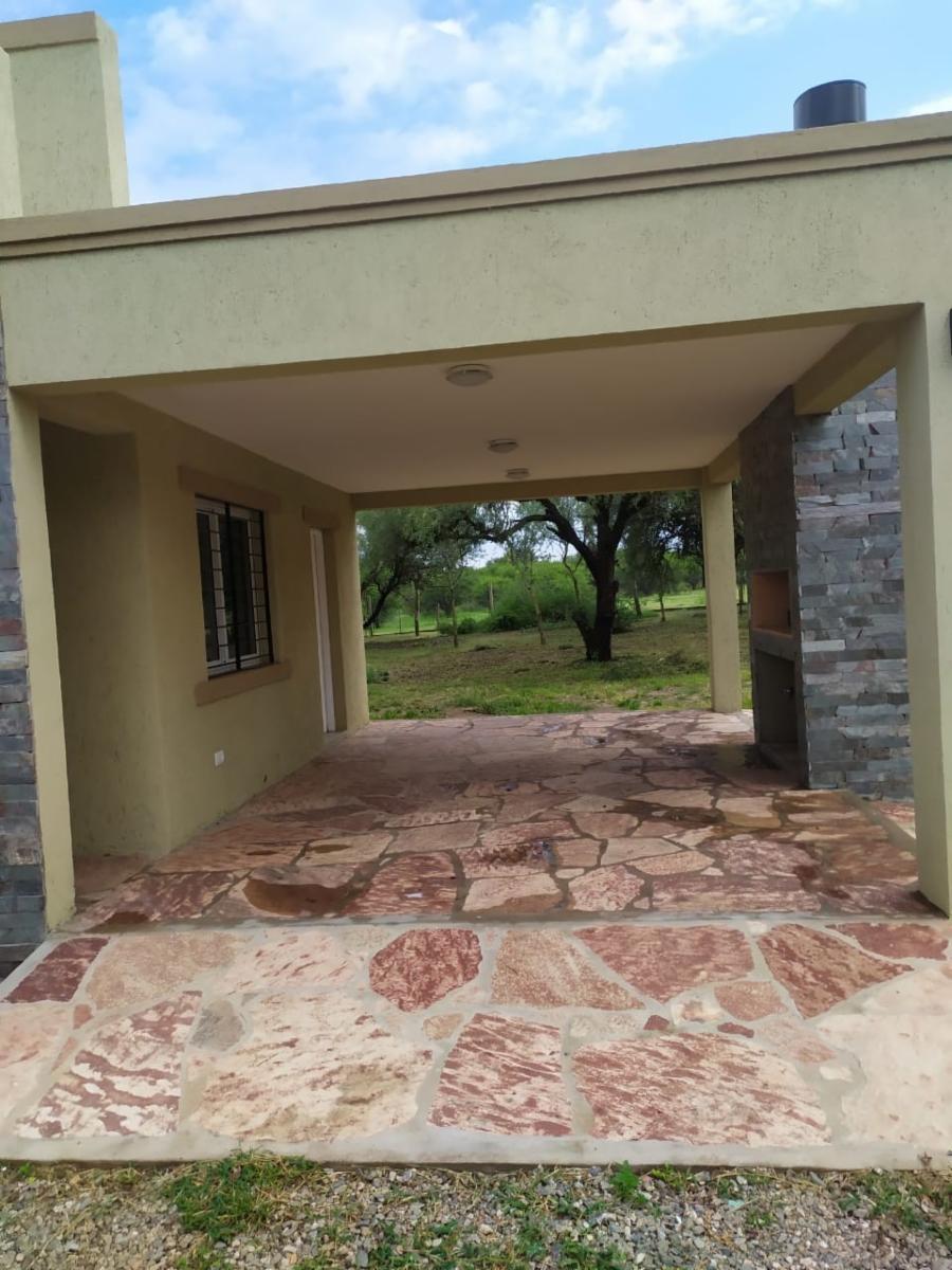 CASA 3 AMB, Lote 2000 m2. COCHERA CUBIERTA - CARPINTERIA - SAN LUIS