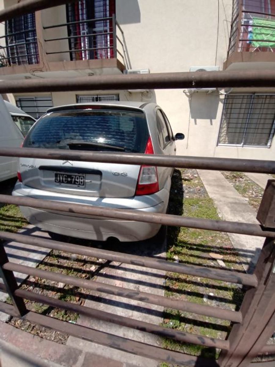 Antonio Aberastain 553 PB · Morón — foto 4
