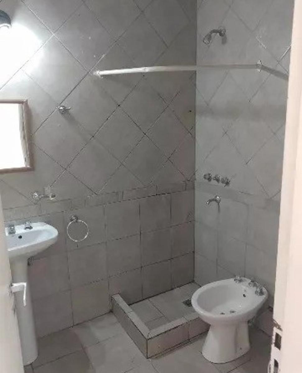 LAS HERAS 1029 · La Matanza — foto 7