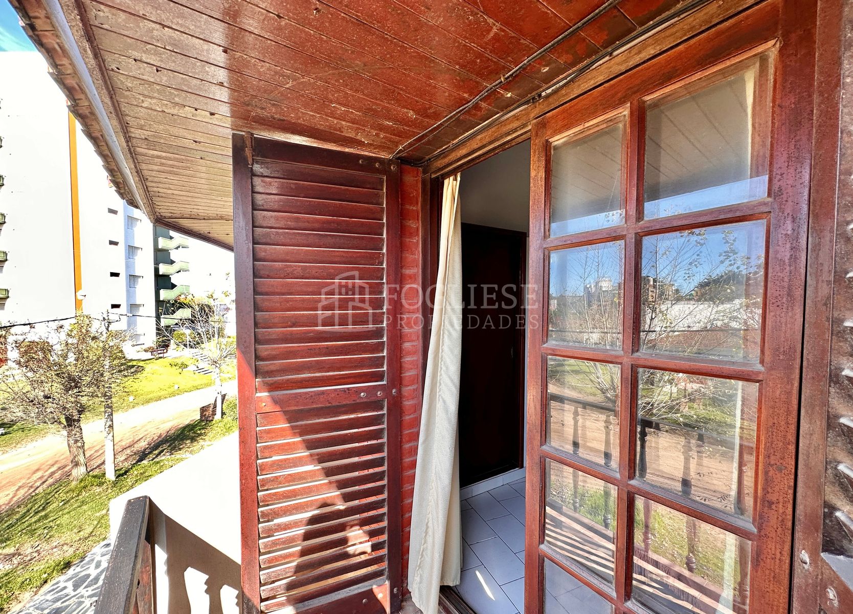 Avenida 2 entre Paseos 118 y 119 · Villa Gesell — foto 21