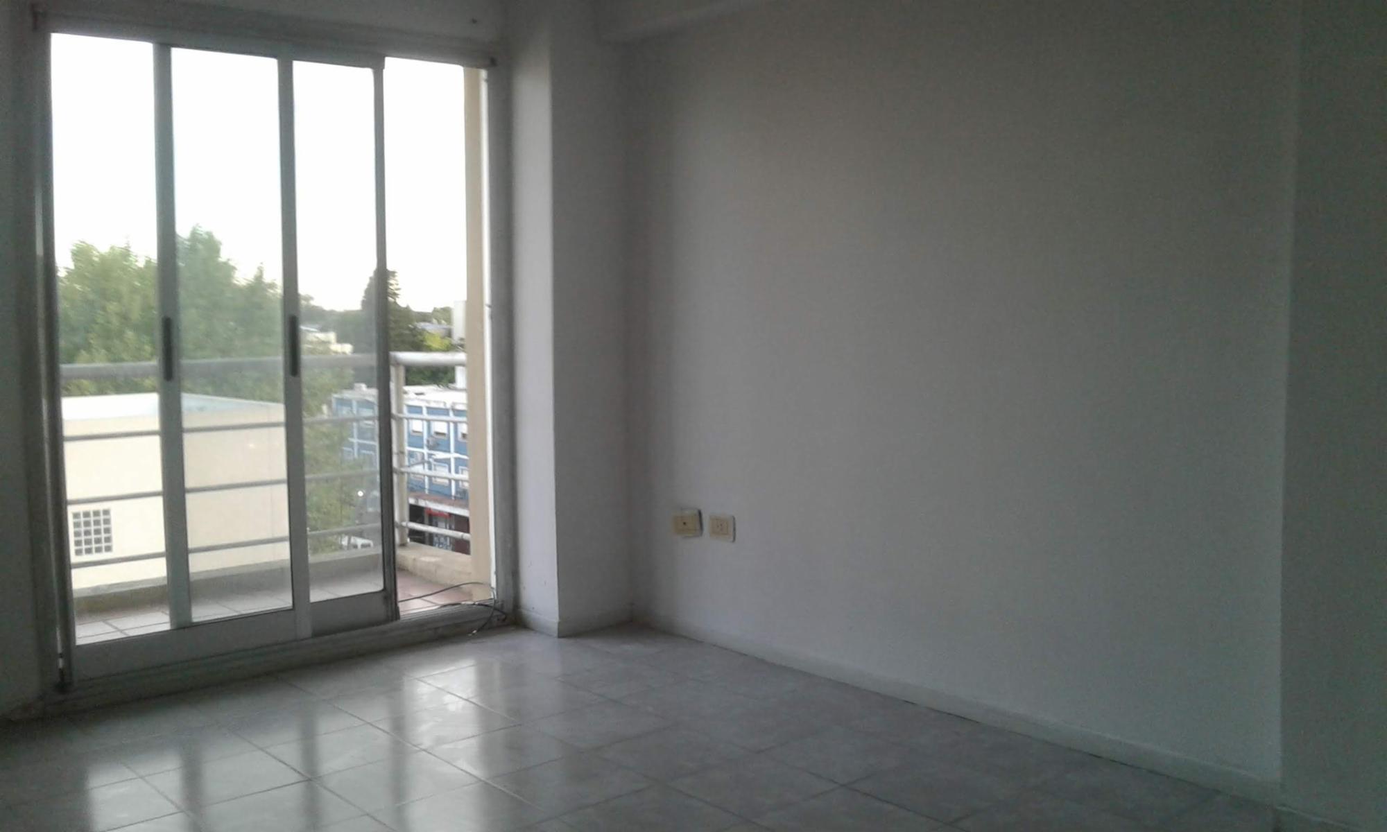 Alberdi  1196 · San Miguel — foto 8