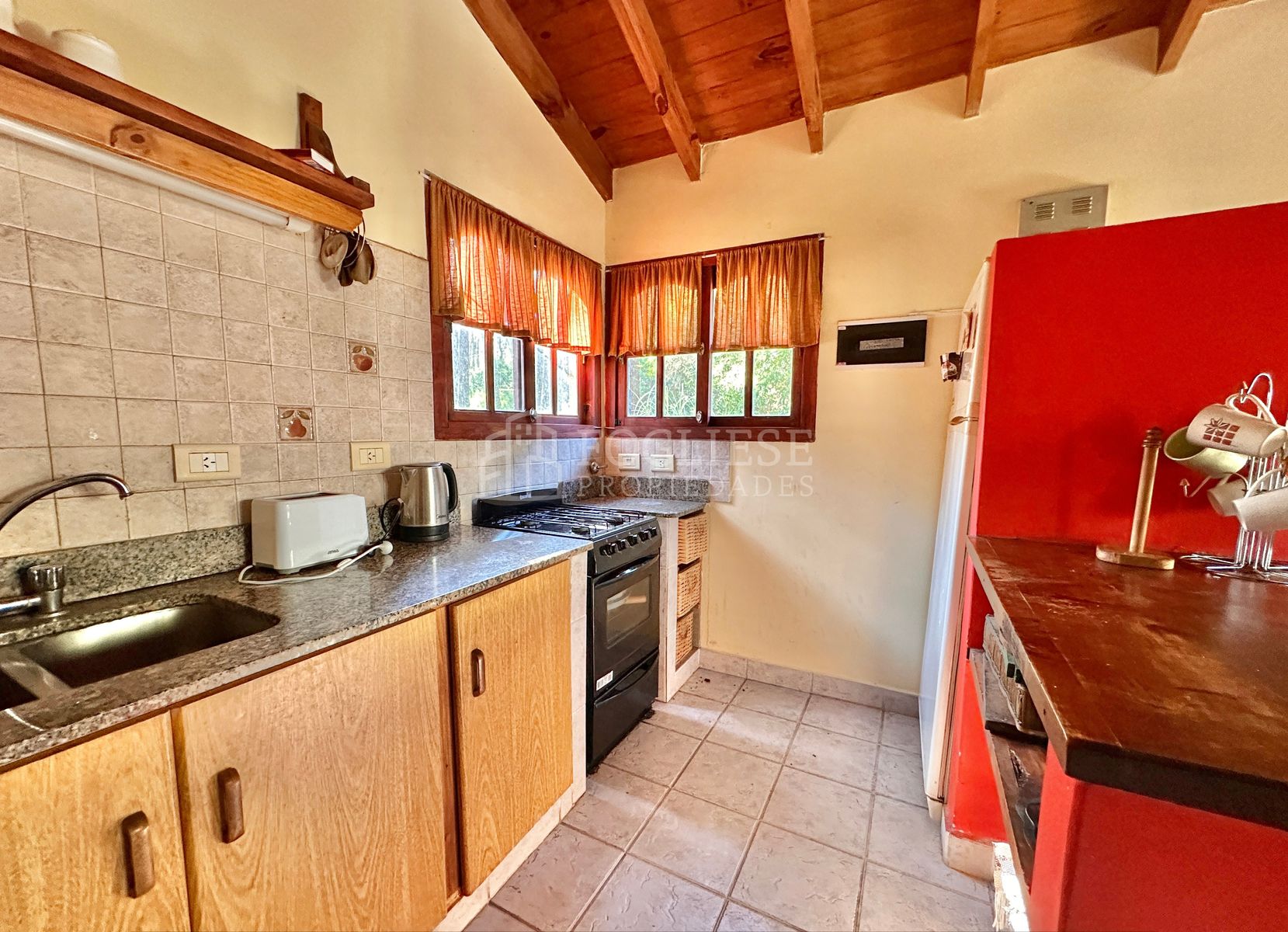 Hernandez entre Albatros y Brown · Villa Gesell — foto 5