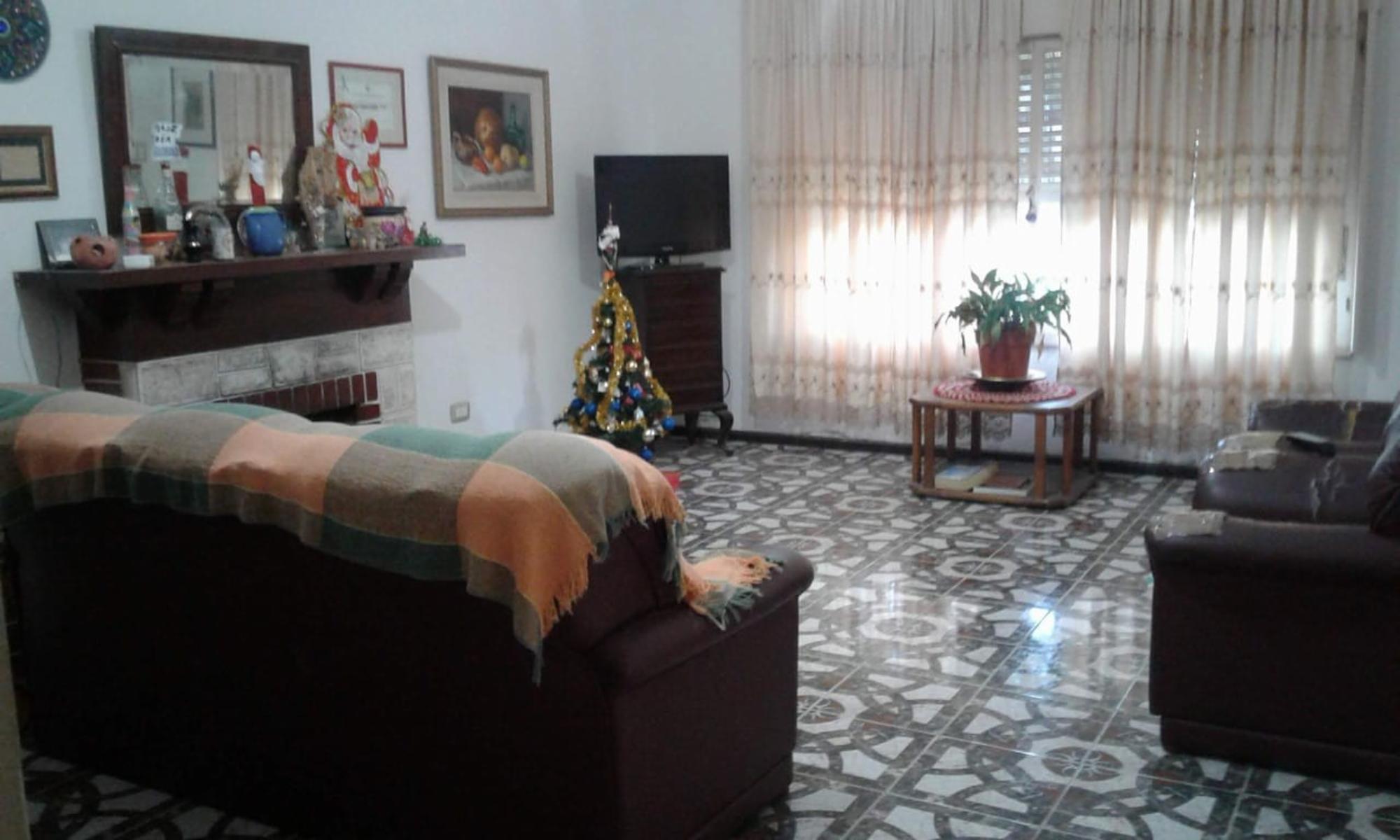 CARLOS PAZ, CASA; Magallanes 100 · Punilla — foto 3