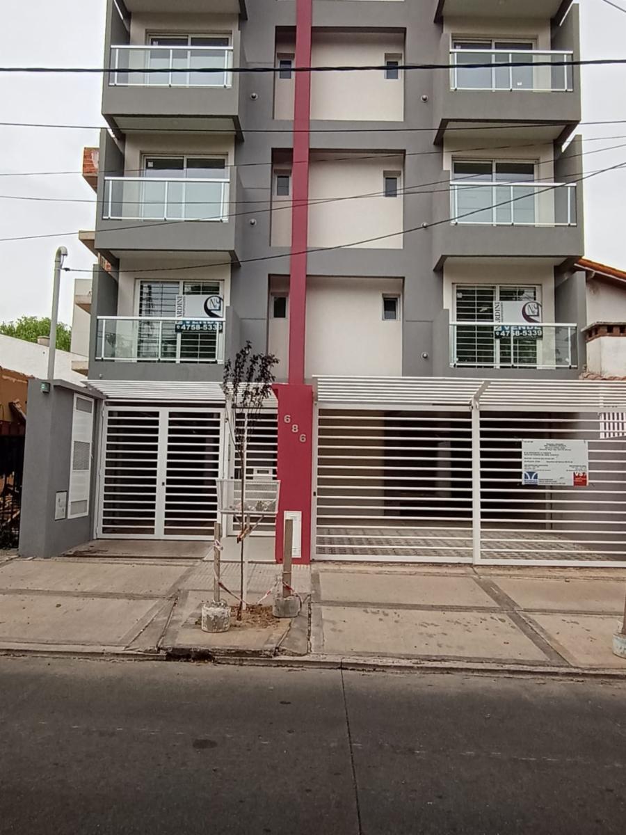 Galan 686 · Morón — foto 4