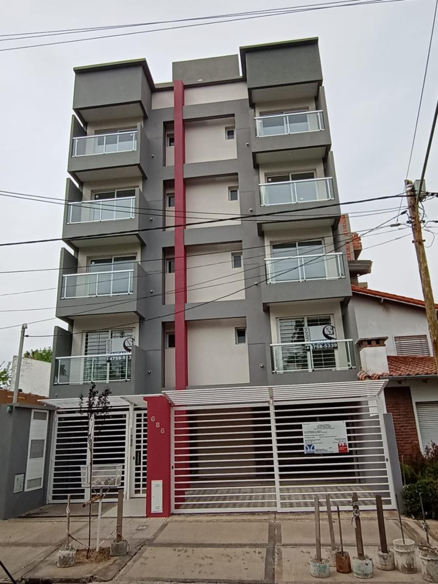 Galan 686 · Morón — foto 8