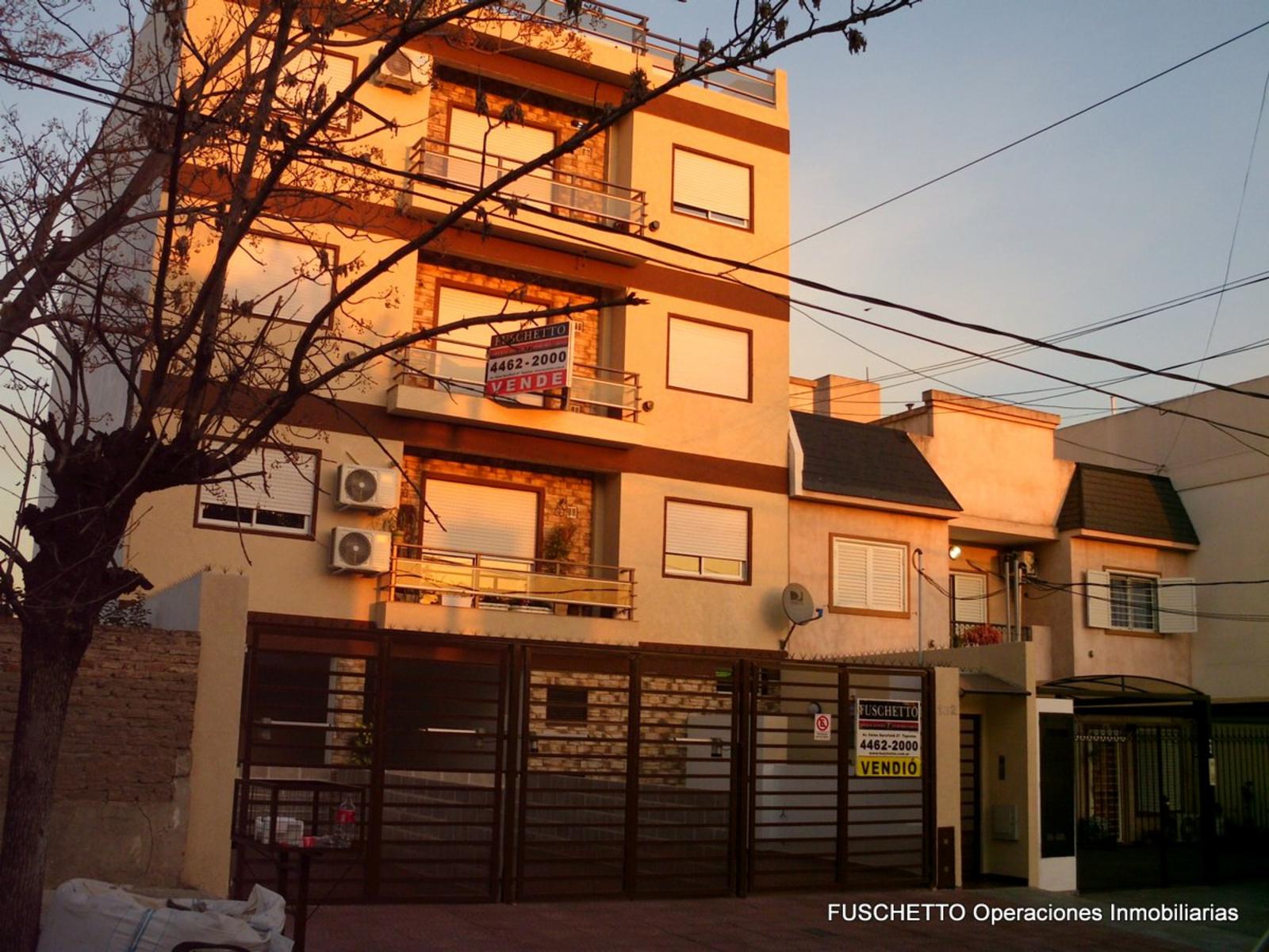 VENTA - TAPIALES - DEPTO 3 AMB - COD 1594