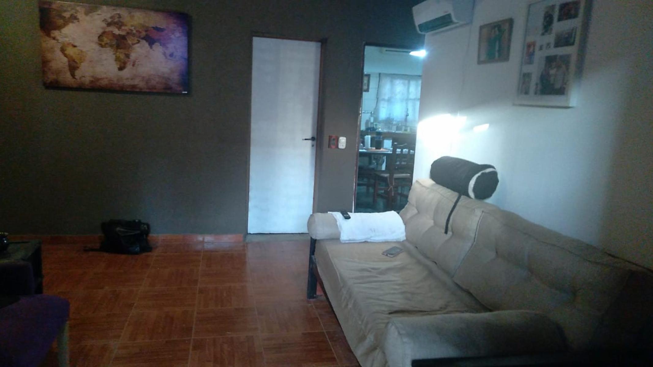 pichincha 4827 · San Martín — foto 5