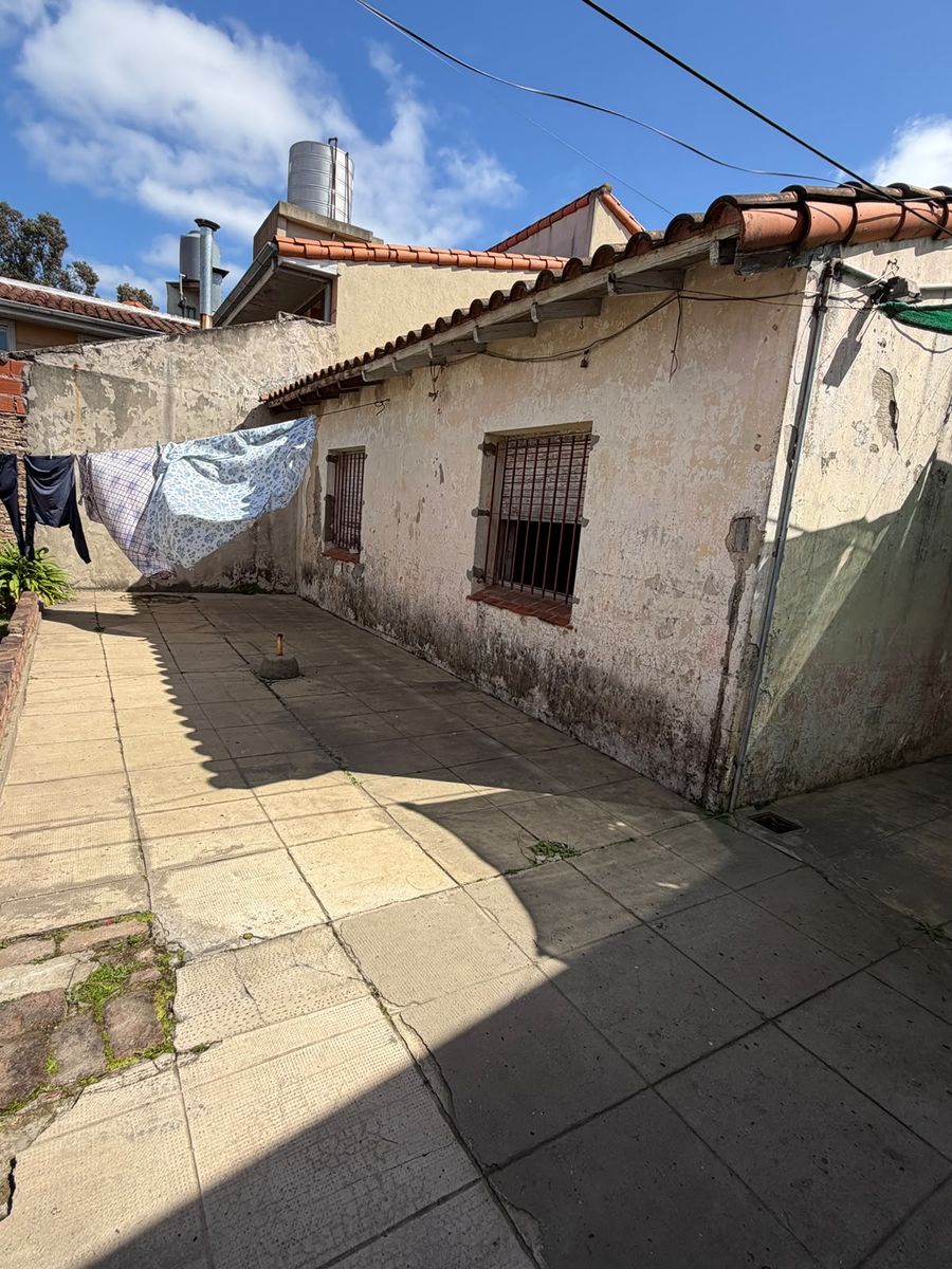 MONSEÑOR SCHELL 1327 · Lomas De Zamora — foto 12