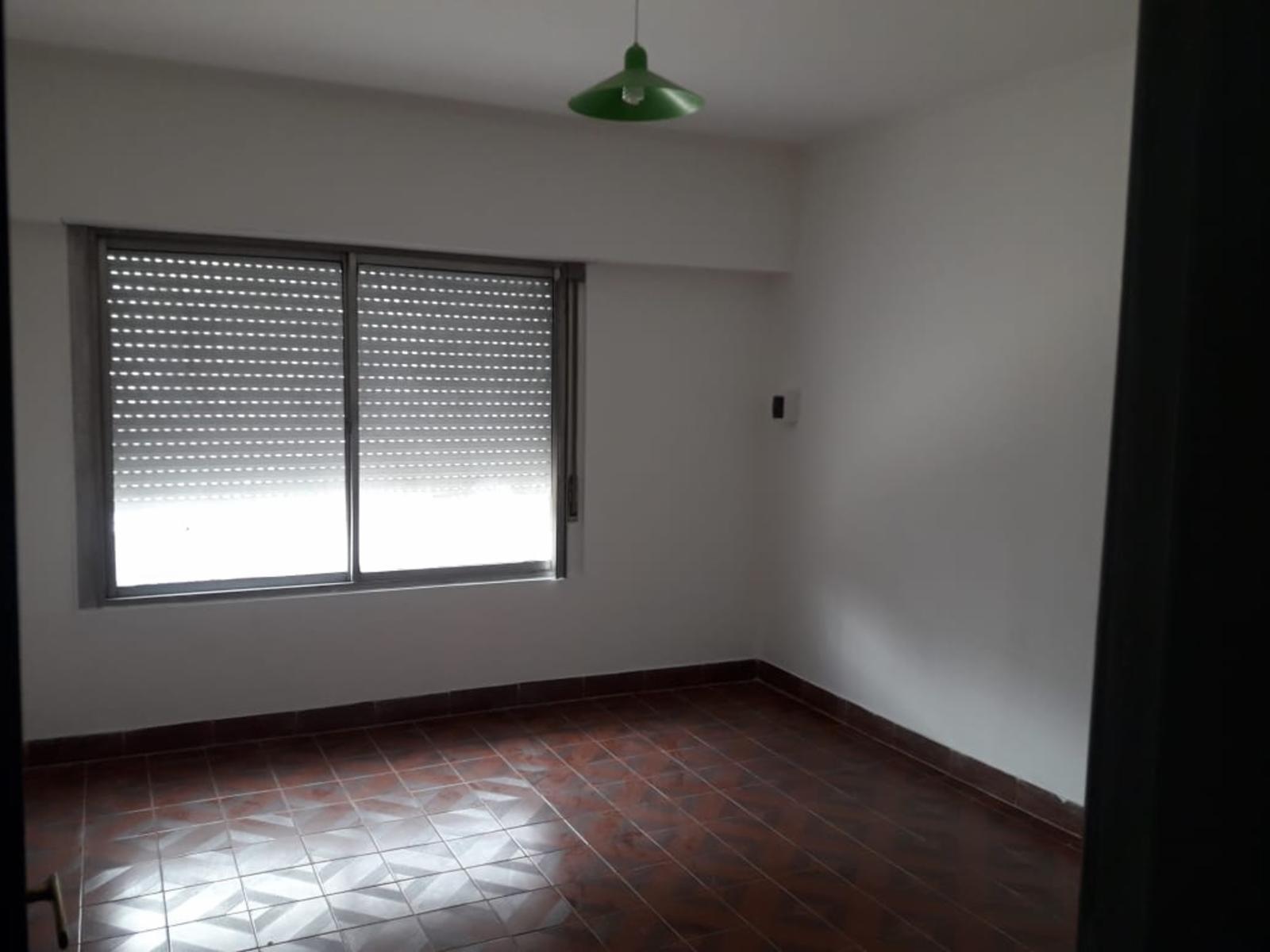 CHACO 1370 · Lanús — foto 7