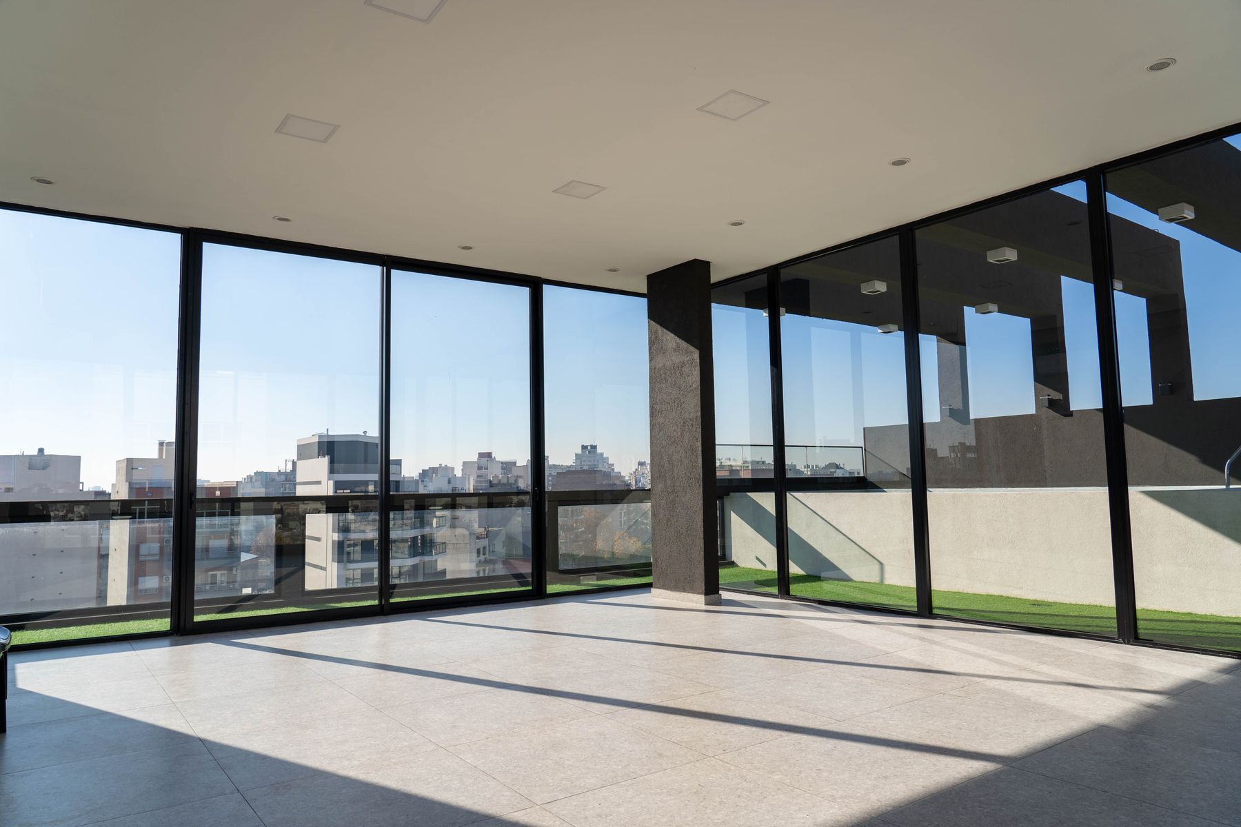 LARRAZABAL 128 · Villa Luro — foto 3