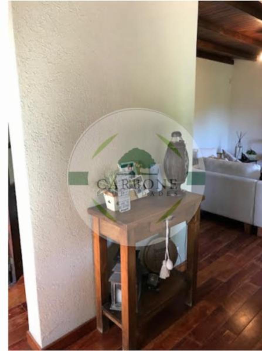 Miranda al 900  CHALET EN BUEN ESTADO (COCHERA, JARDÍN, QUINCHO, PISCINA) · Hurlingham — foto 6