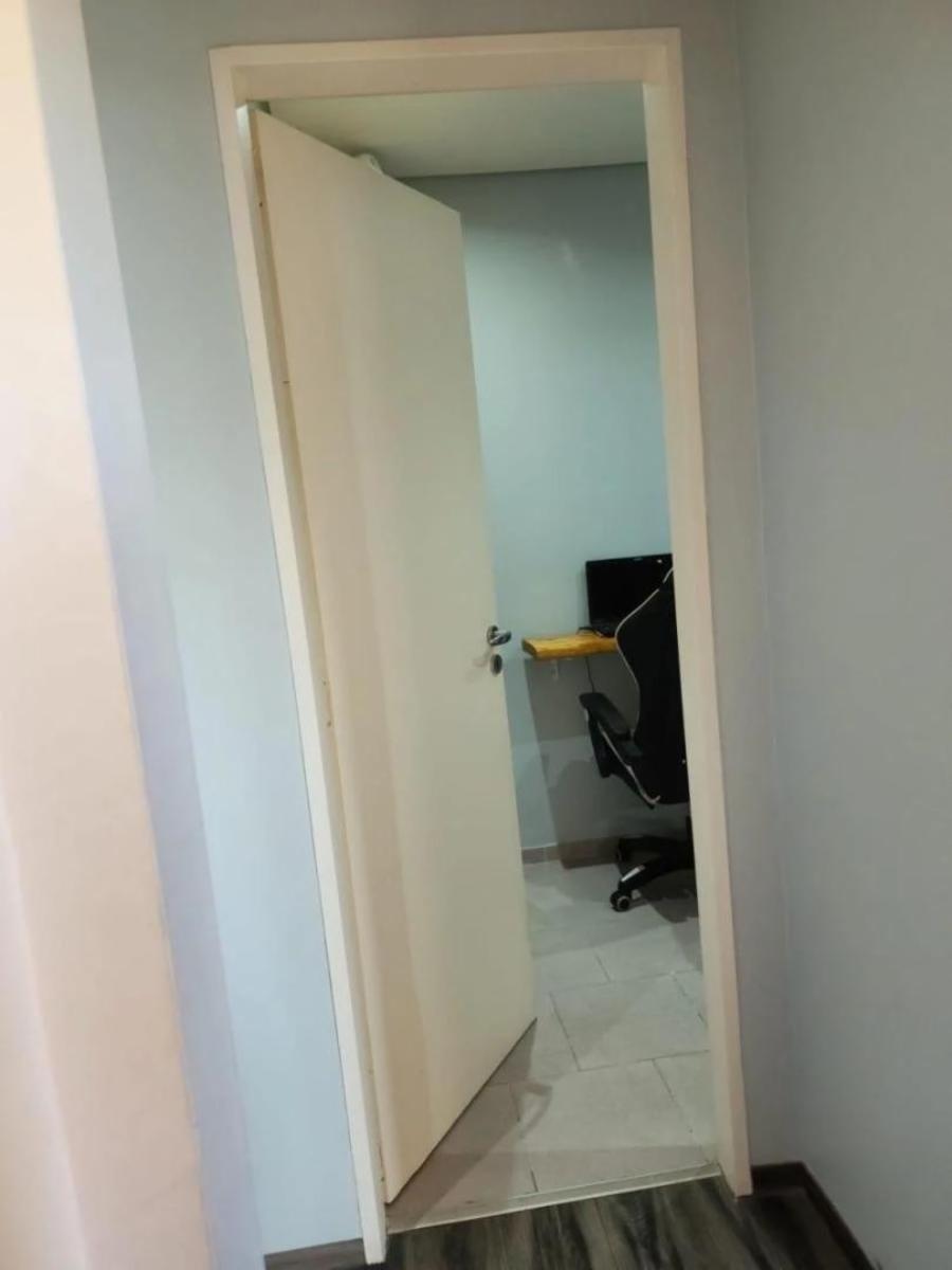 BRASIL 900 · Morón — foto 8