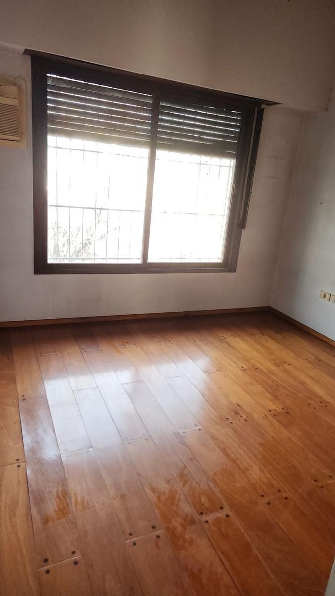 S Cabral 1317 · Morón — foto 13
