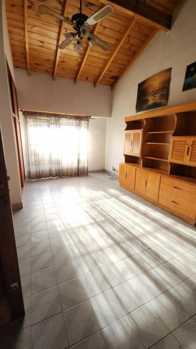 S Cabral 1317 · Morón — foto 8
