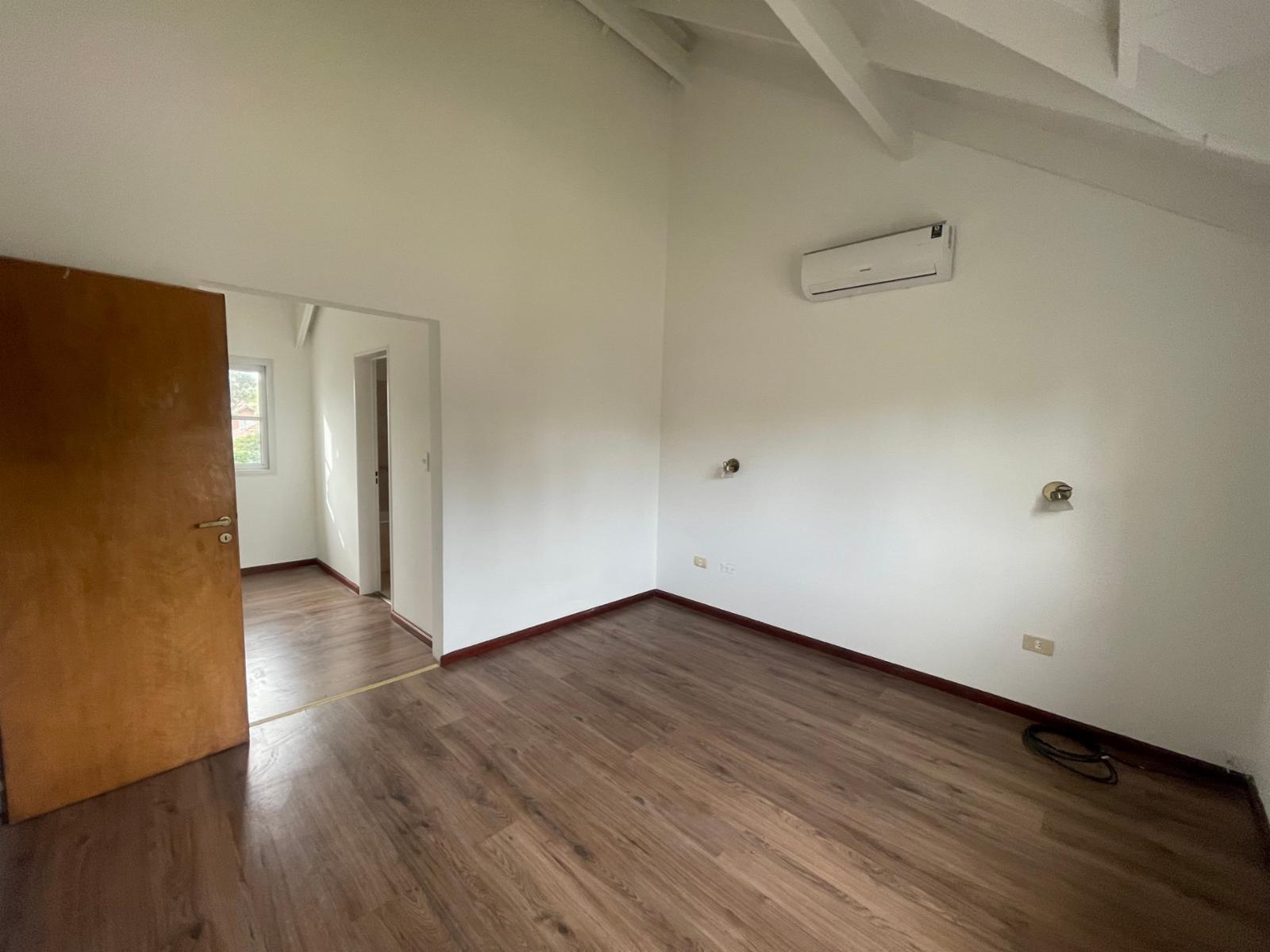 Echeverría del lago · Esteban Echeverría — foto 20
