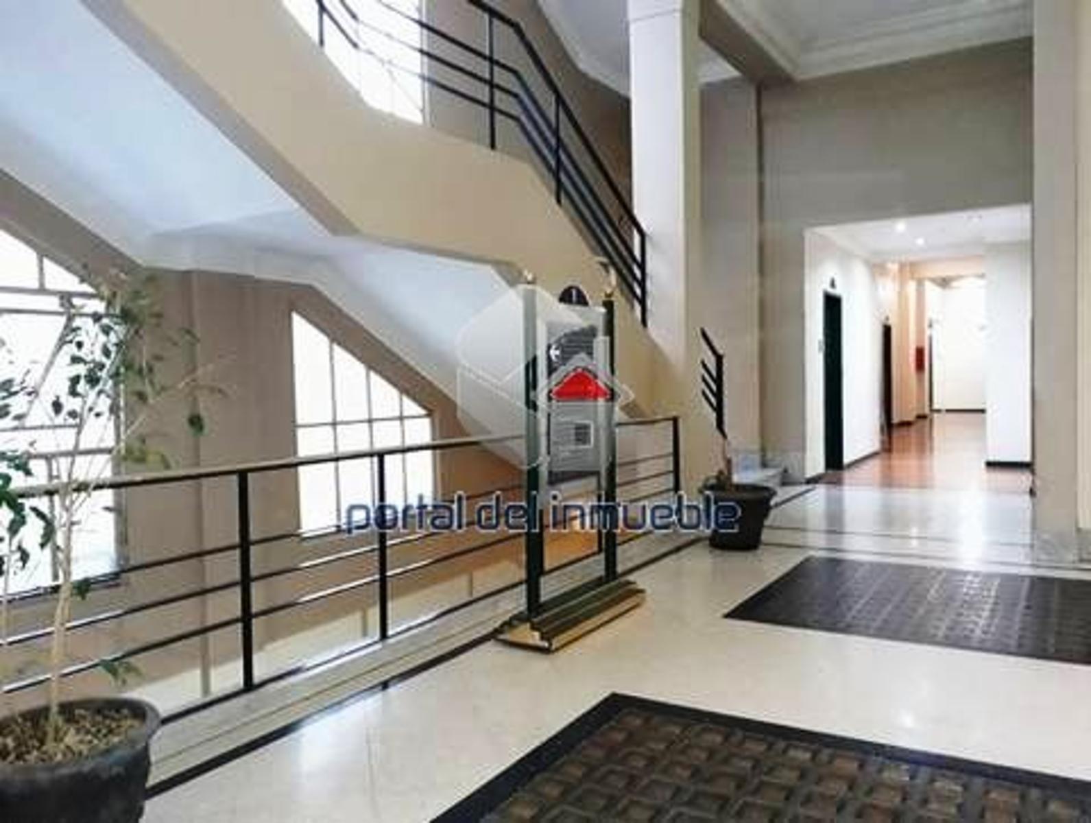 Venta Oficina Florida 830 Micro Centro/ Retiro  Capital Federal U$S 269.000