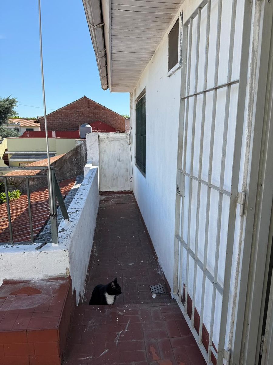 MIGUEL CANE 1187 · Lomas De Zamora — foto 4
