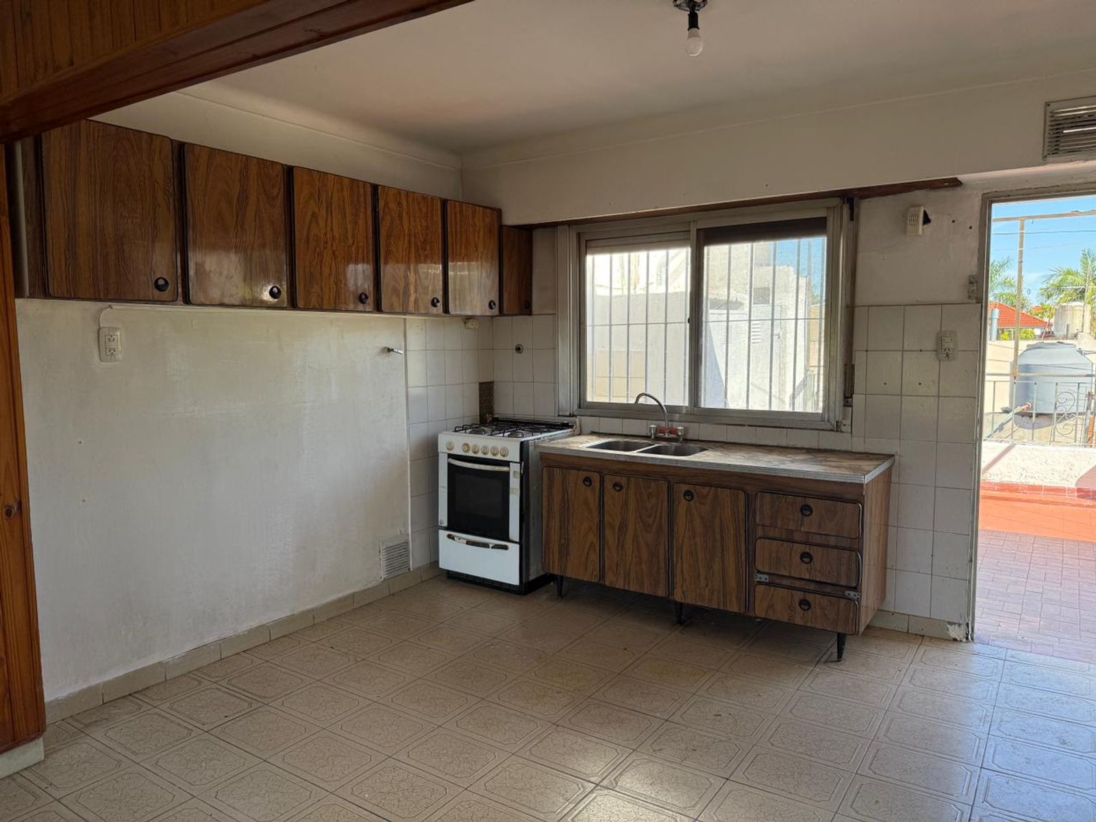 MIGUEL CANE 1187 · Lomas De Zamora — foto 8