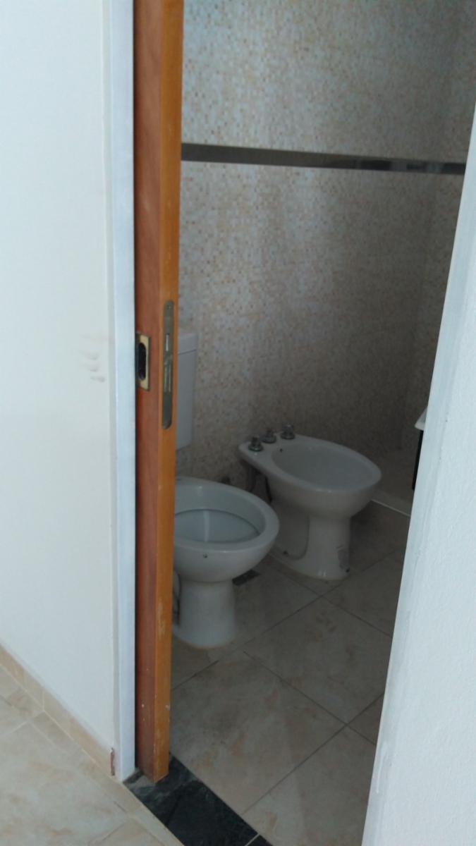 ESTEBAN DE LUCA AL 900 · La Matanza — foto 15