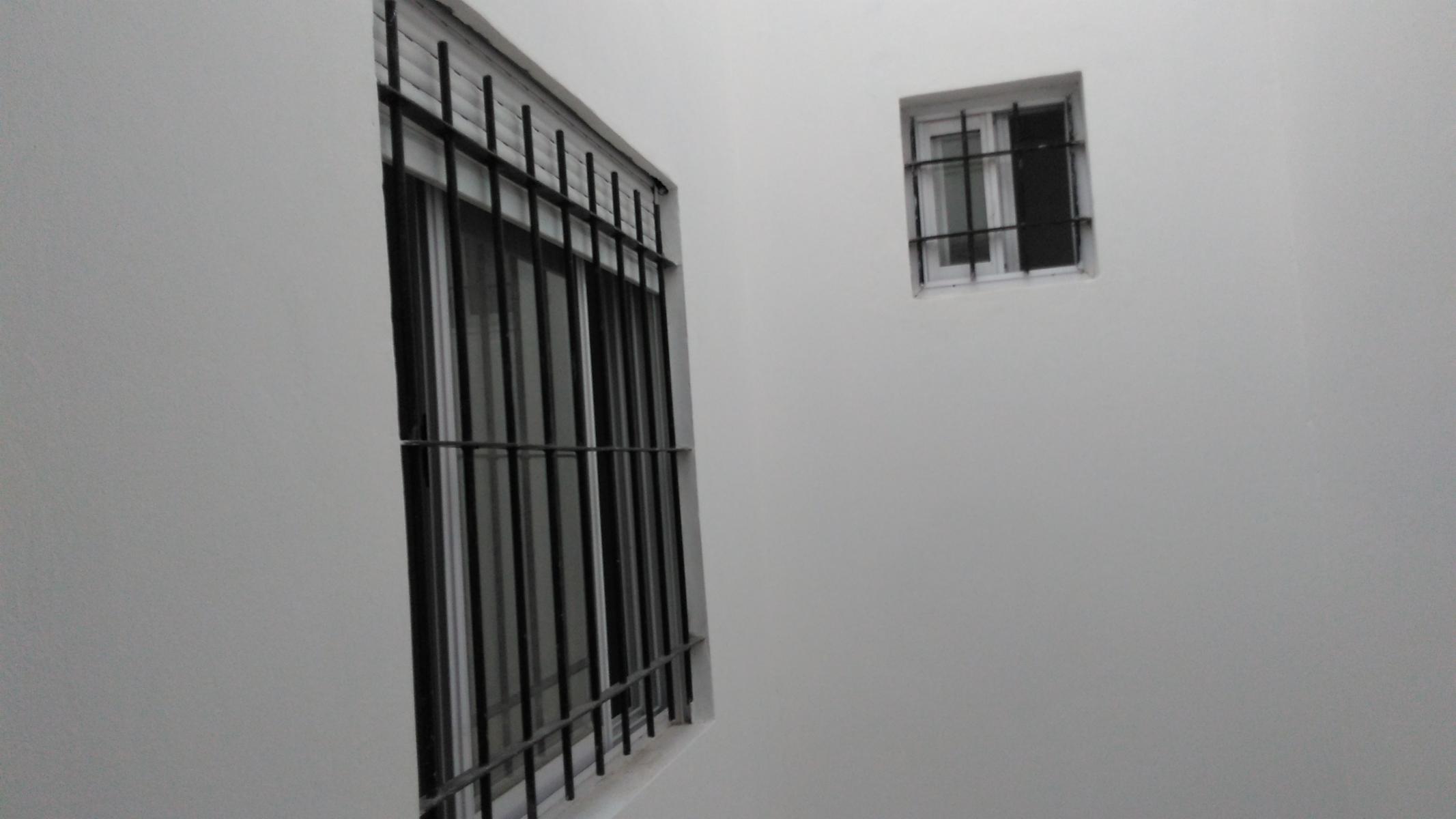 ESTEBAN DE LUCA AL 900 · La Matanza — foto 6