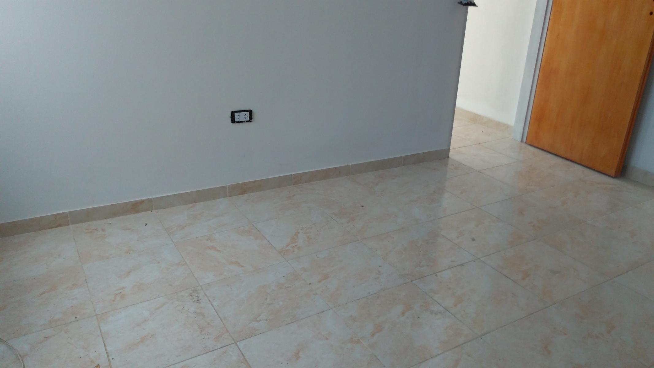 ESTEBAN DE LUCA AL 900 · La Matanza — foto 8