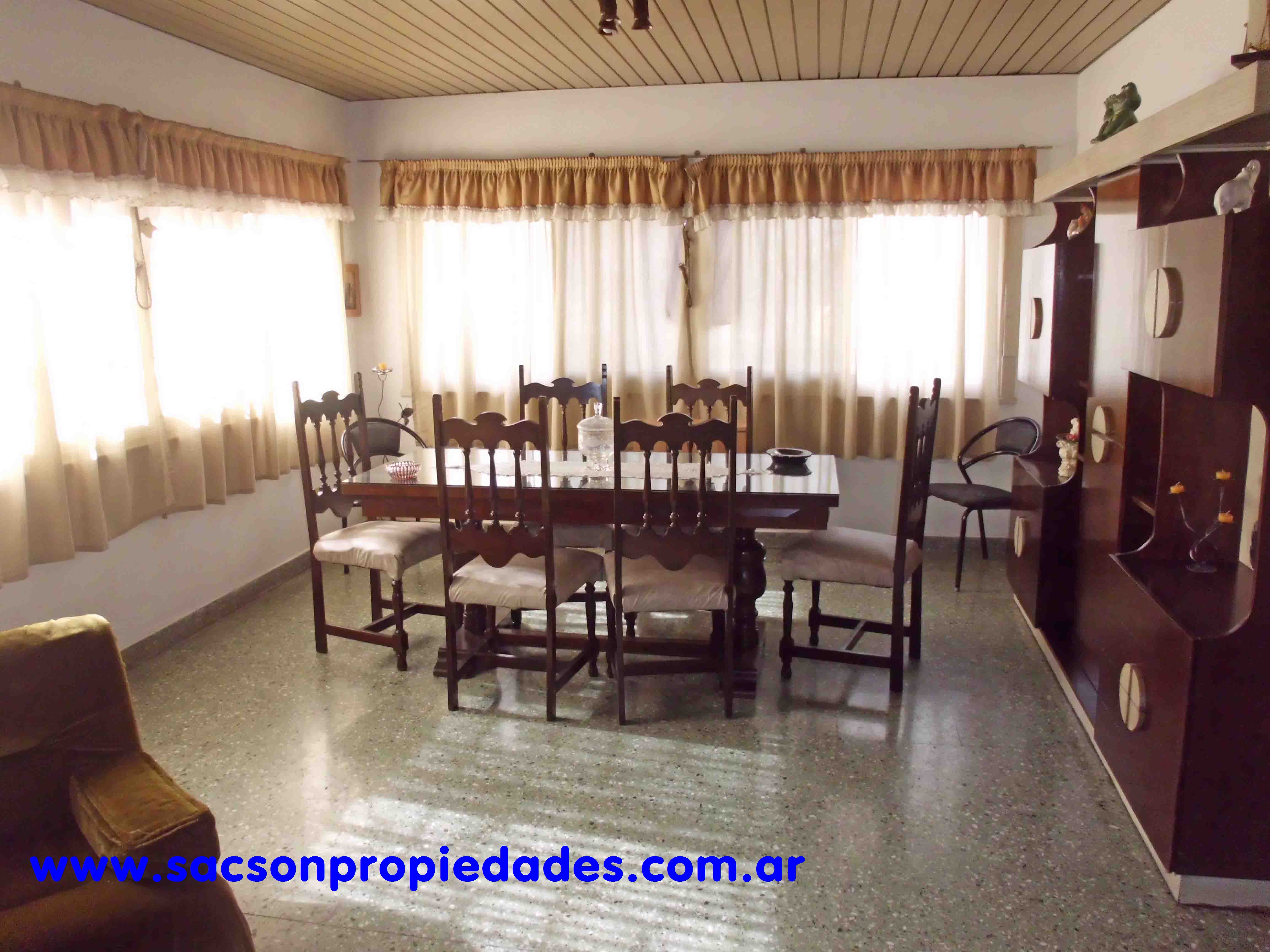 Zuviria al 400 · Morón — foto 4