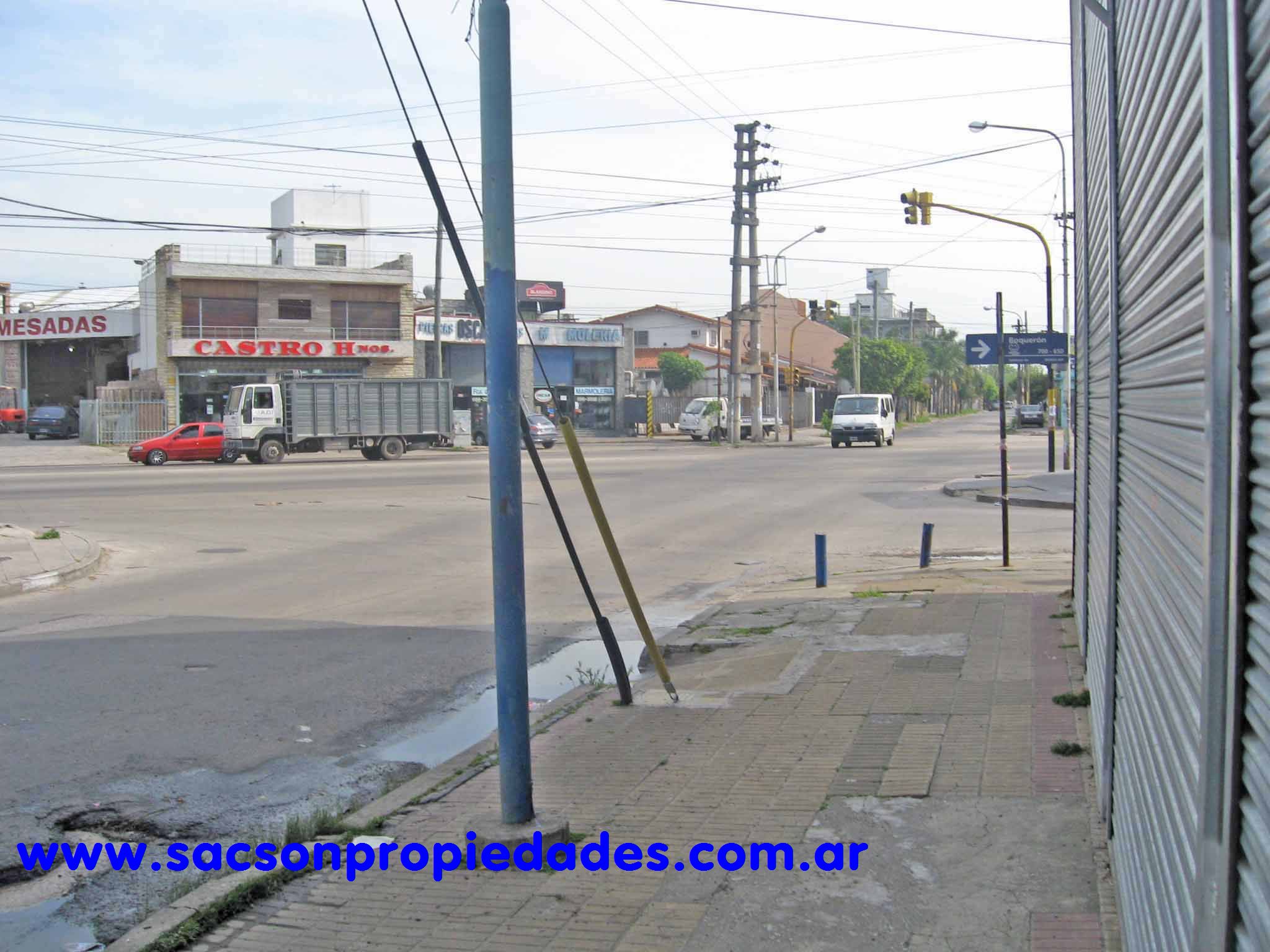 Dr Monte (ex Alvarado) al 900 · Morón — foto 3