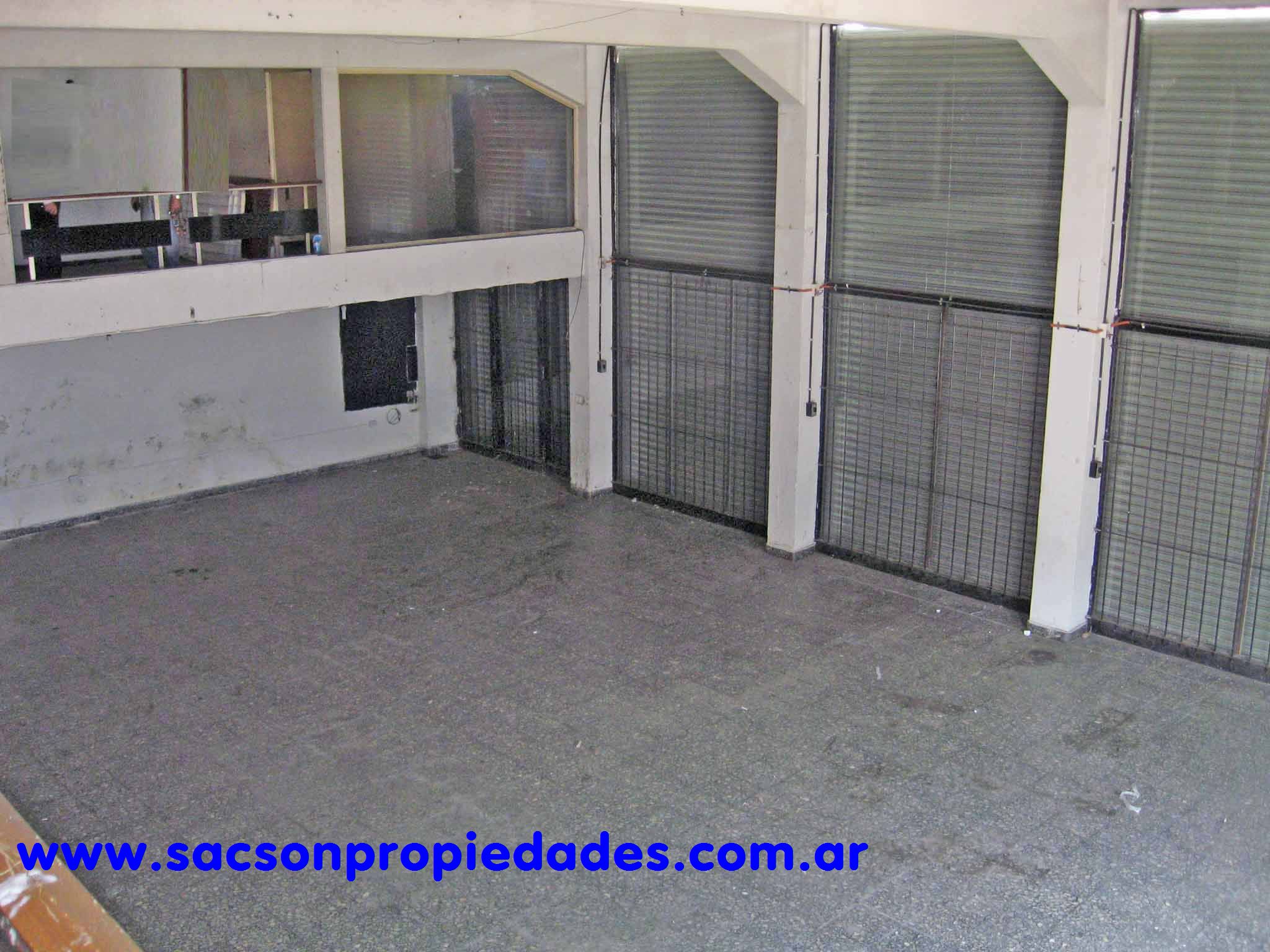 Dr Monte (ex Alvarado) al 900 · Morón — foto 8