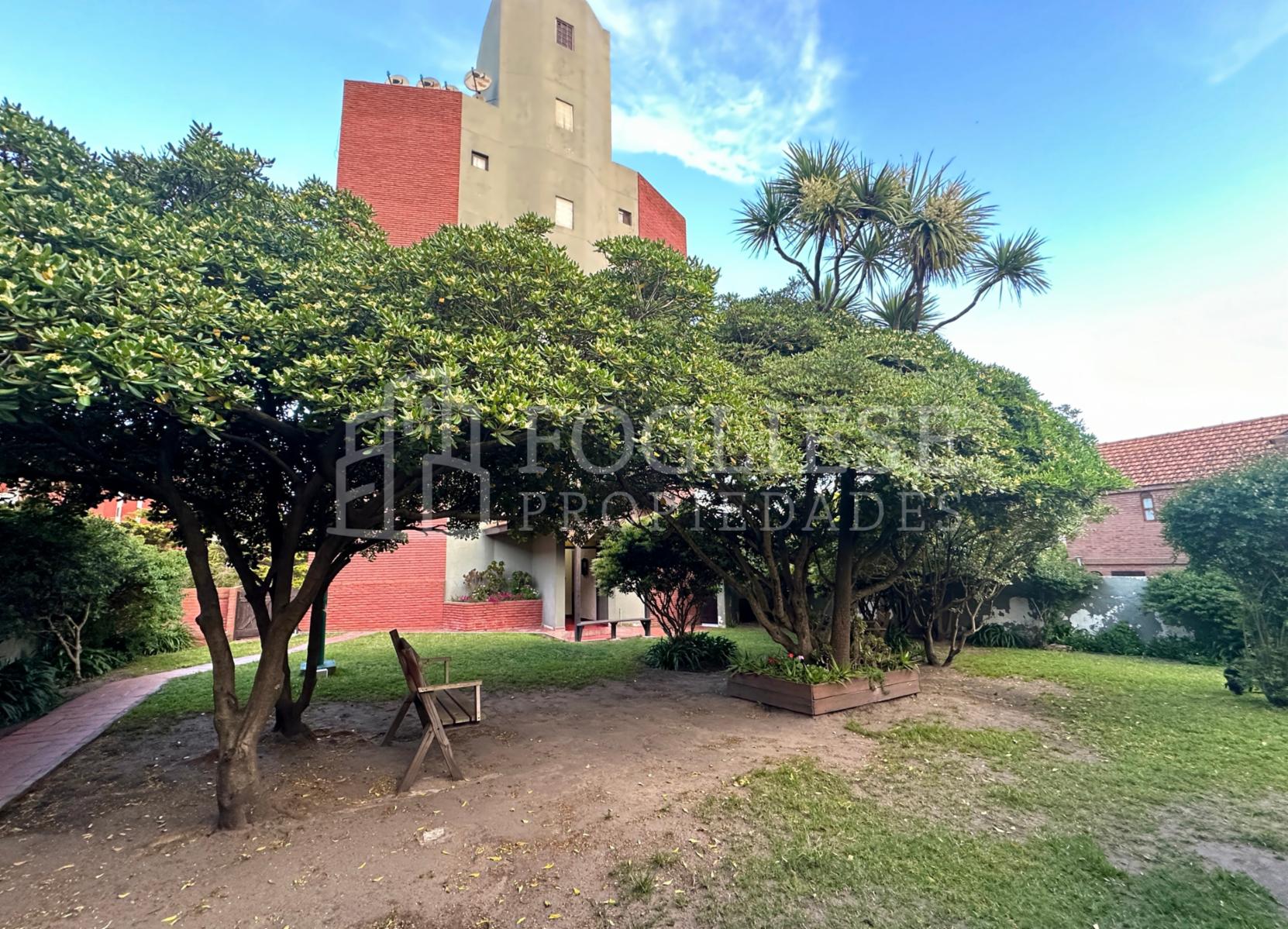Avenida 1 entre Paseos 146 y 147 · Villa Gesell — foto 6
