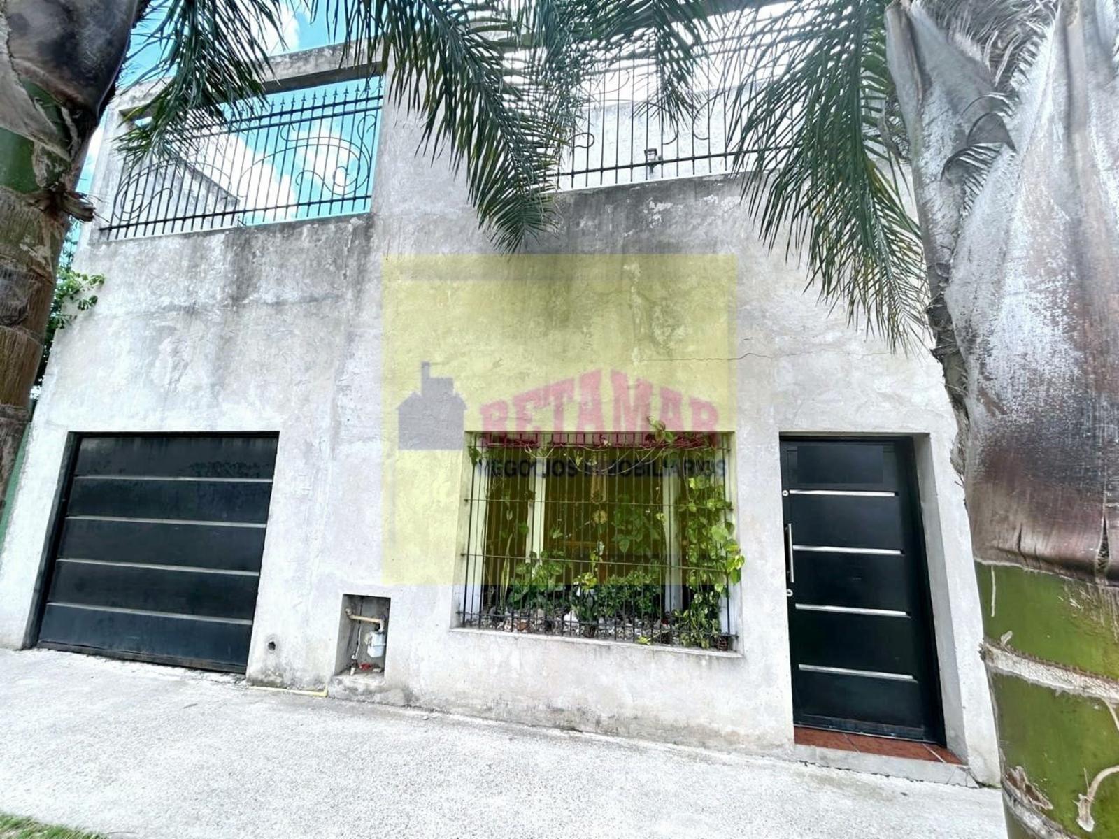 Venta de Casa en 2 plantas - Zona San Justo. Consulte 