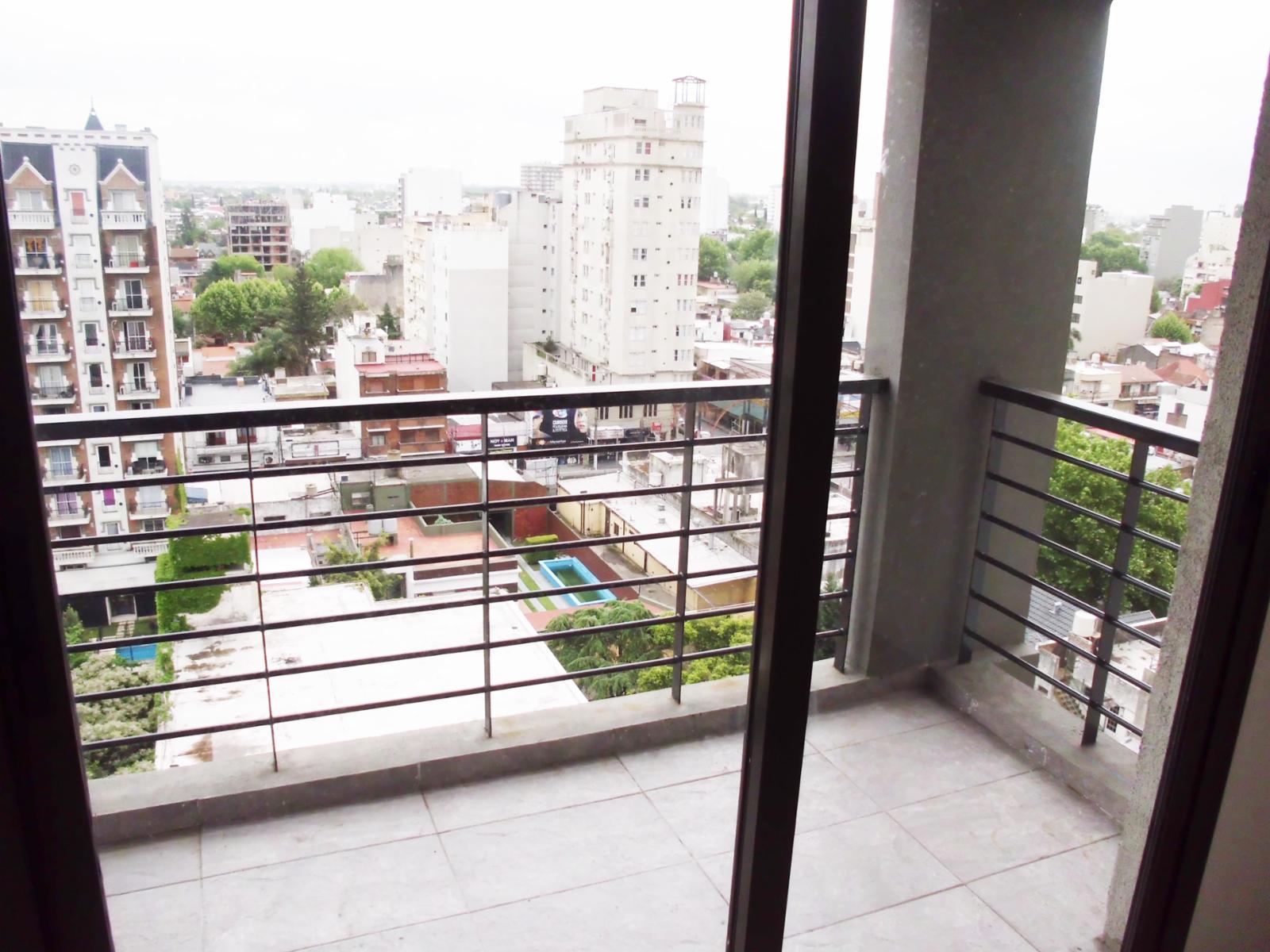 ALICIA MOREAU DE JUSTO (ex FRUGONE) al 2900 · Tres De Febrero — foto 6