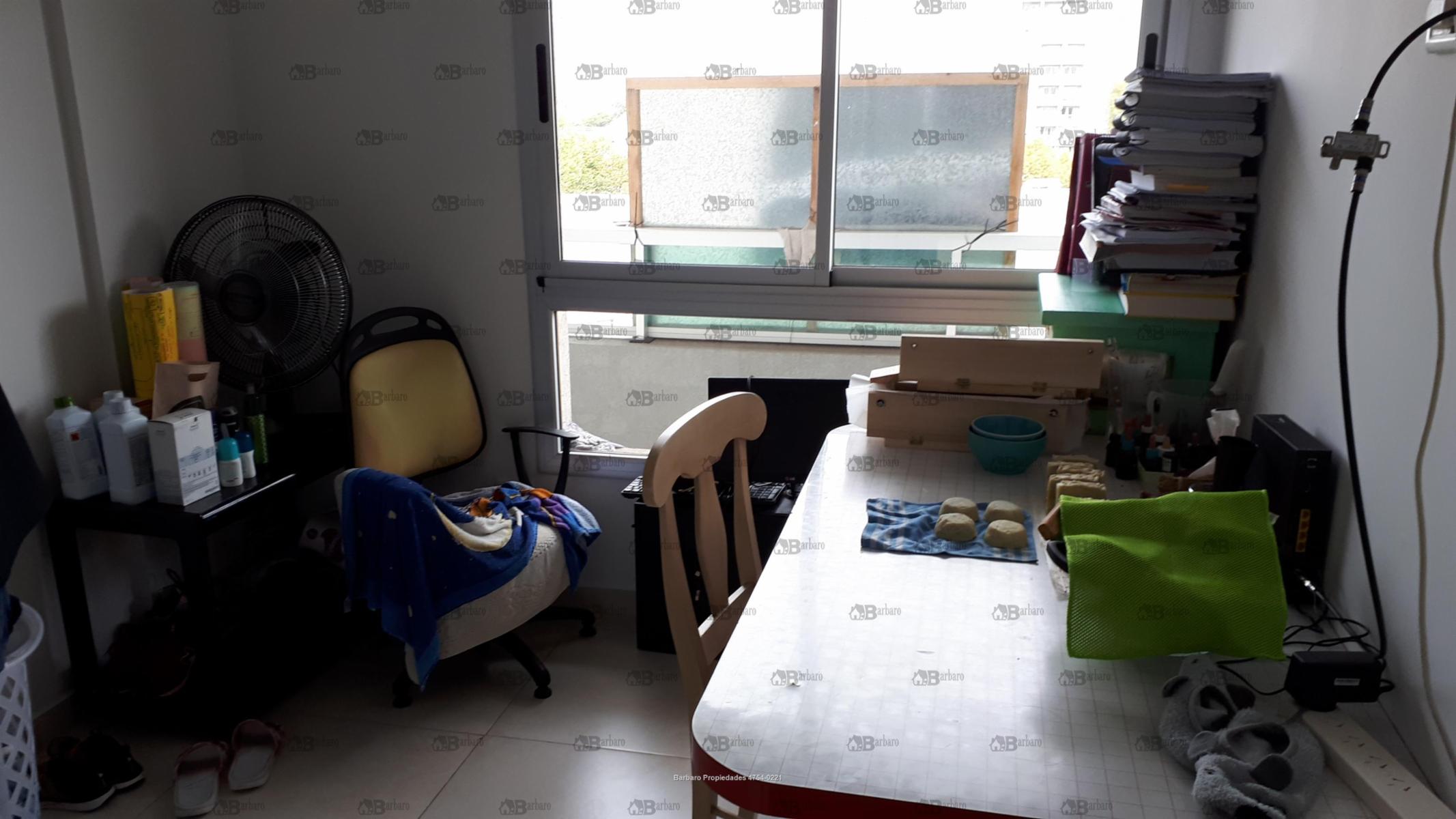 Caseros  2100 · San Martín — foto 6