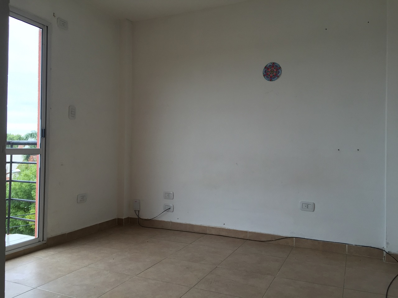 Anatole France 2701 · Morón — foto 7